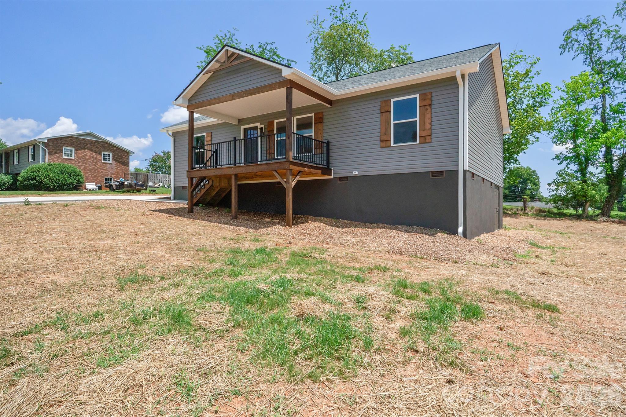1649 Bentbrook Drive — Valdese