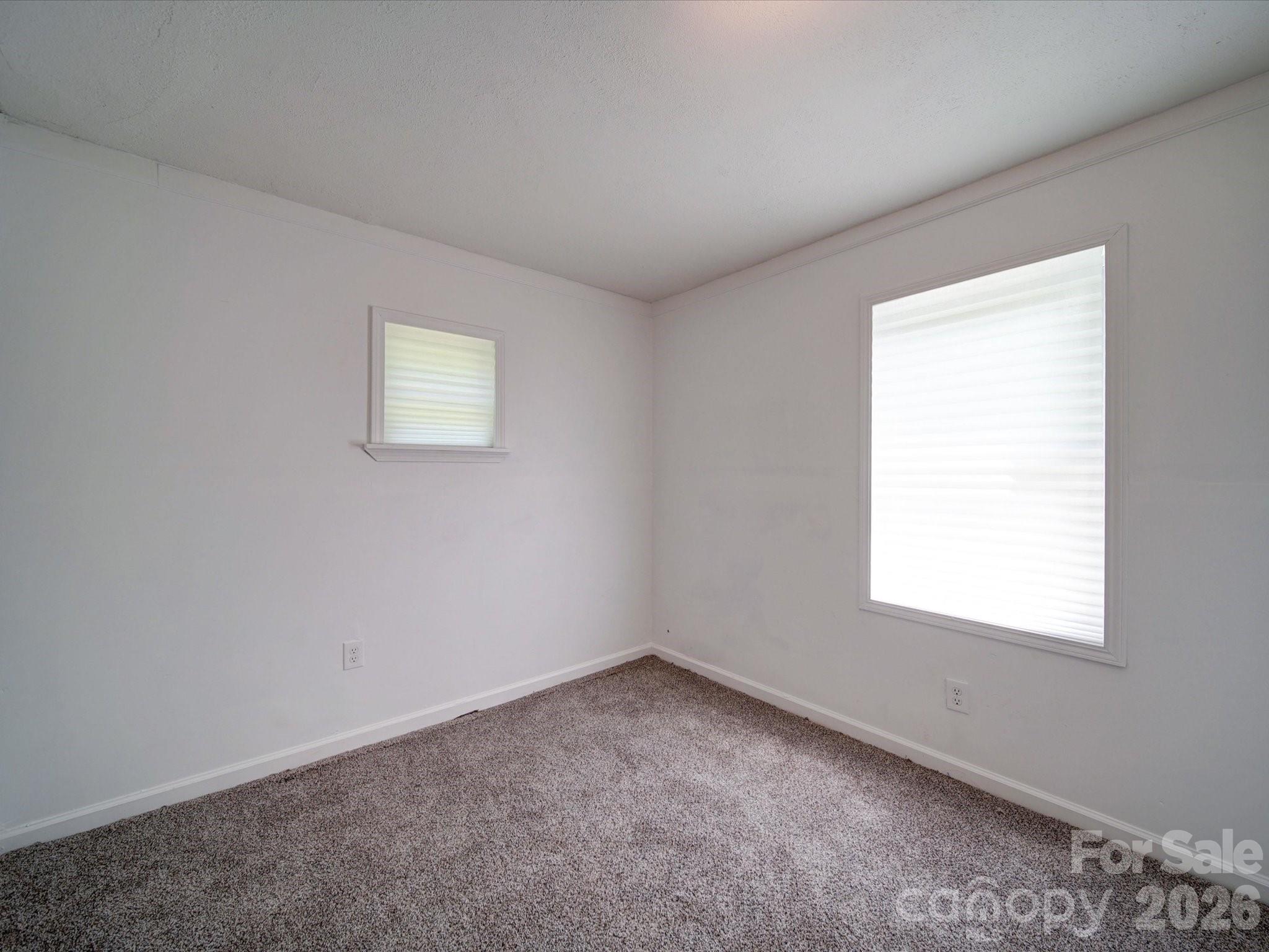 2300 Kennesaw Drive — Charlotte
