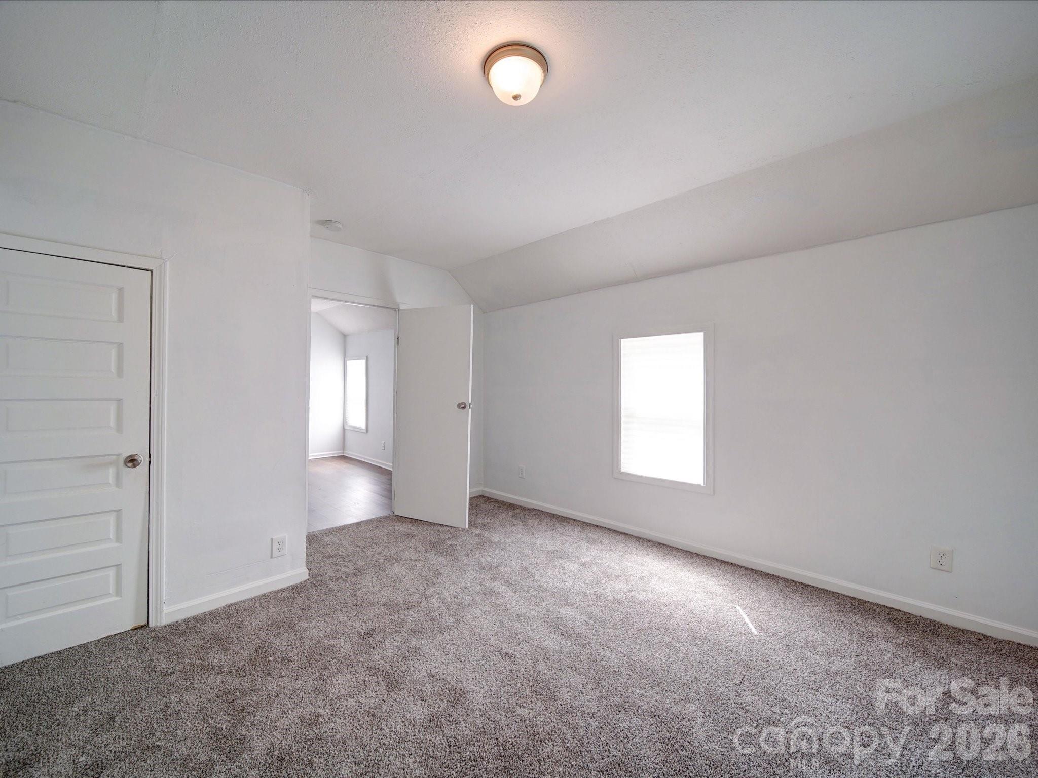 2300 Kennesaw Drive — Charlotte