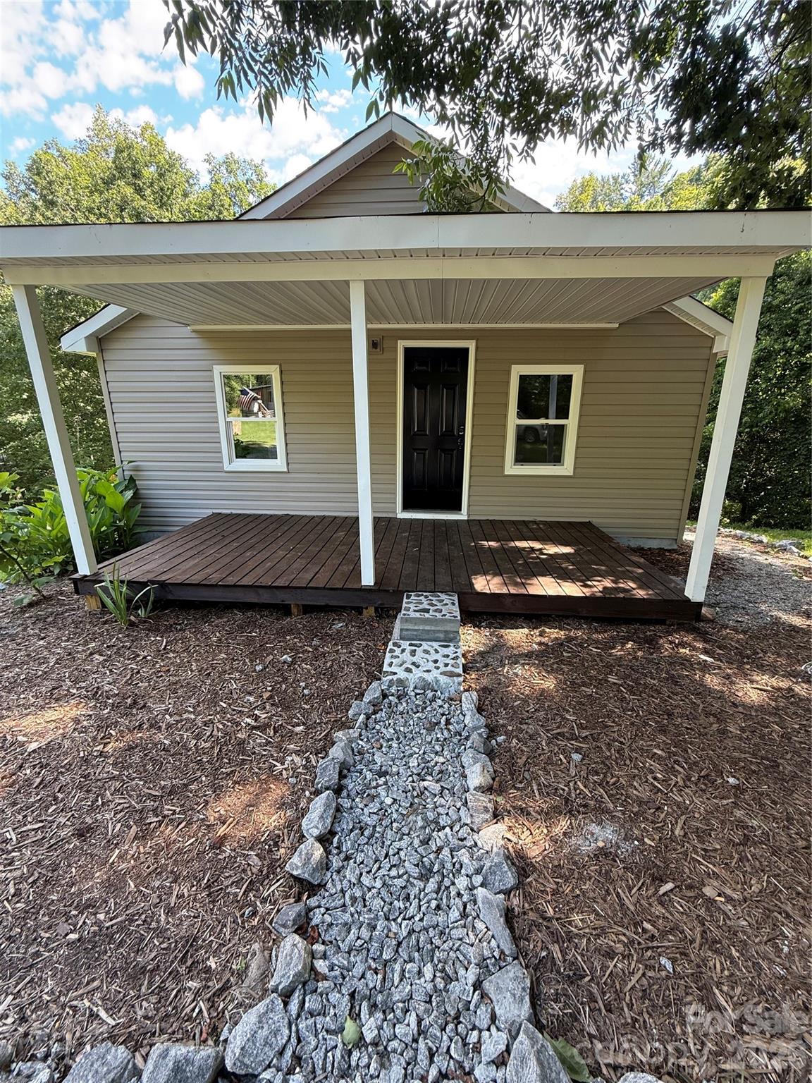 1312 Meadowlane Drive NW — Lenoir