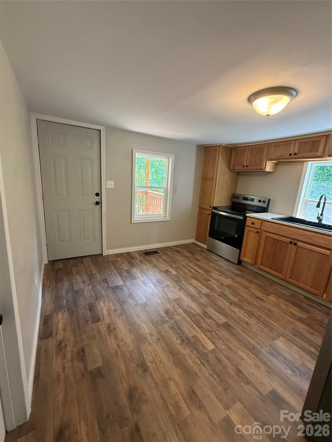 1312 Meadowlane Drive NW — Lenoir