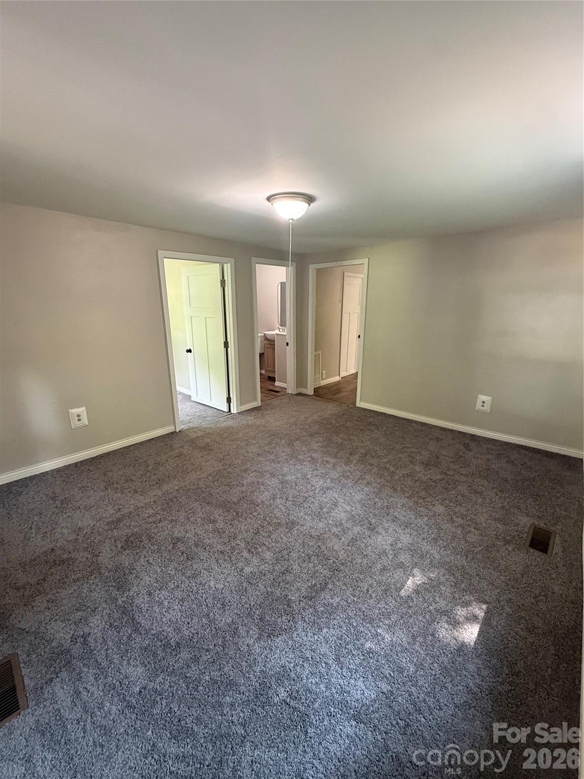 1312 Meadowlane Drive NW — Lenoir