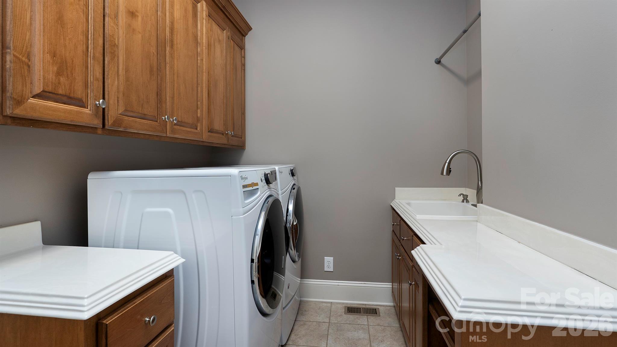 4293 Soaring Eagle Cove Court — Denver