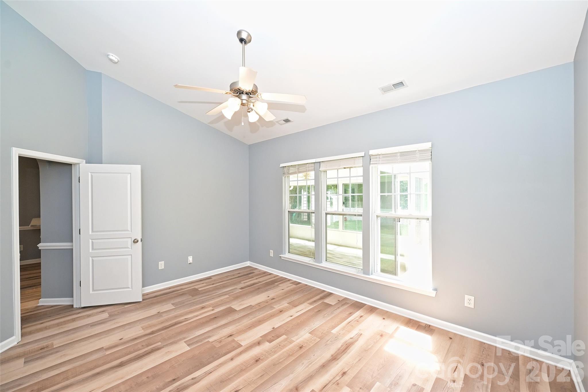 1549 Hammond Drive — Matthews