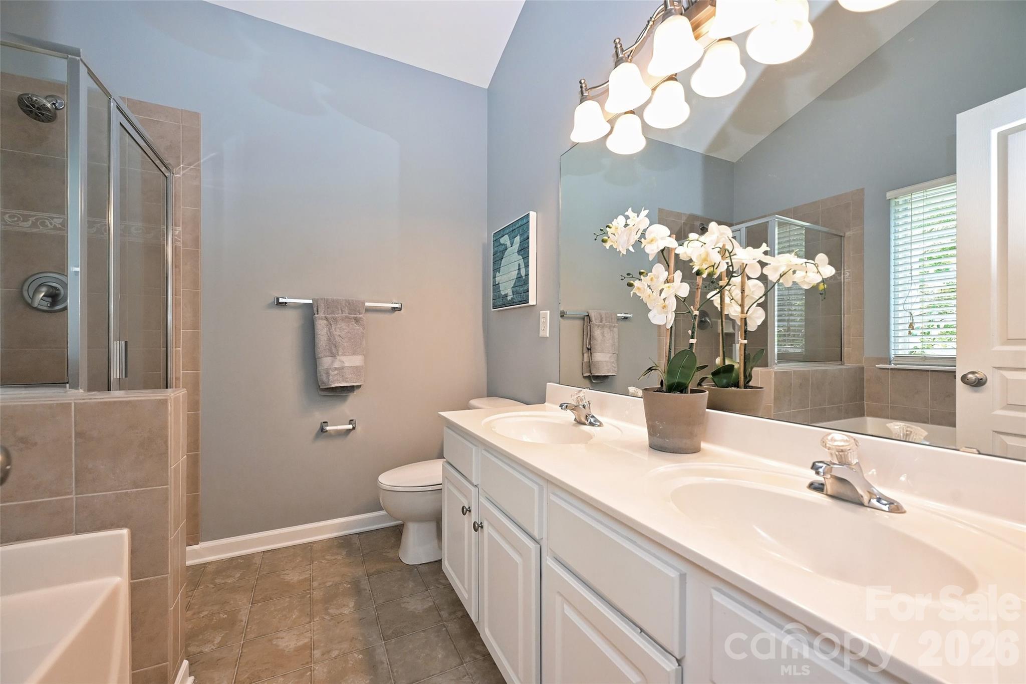 1549 Hammond Drive — Matthews