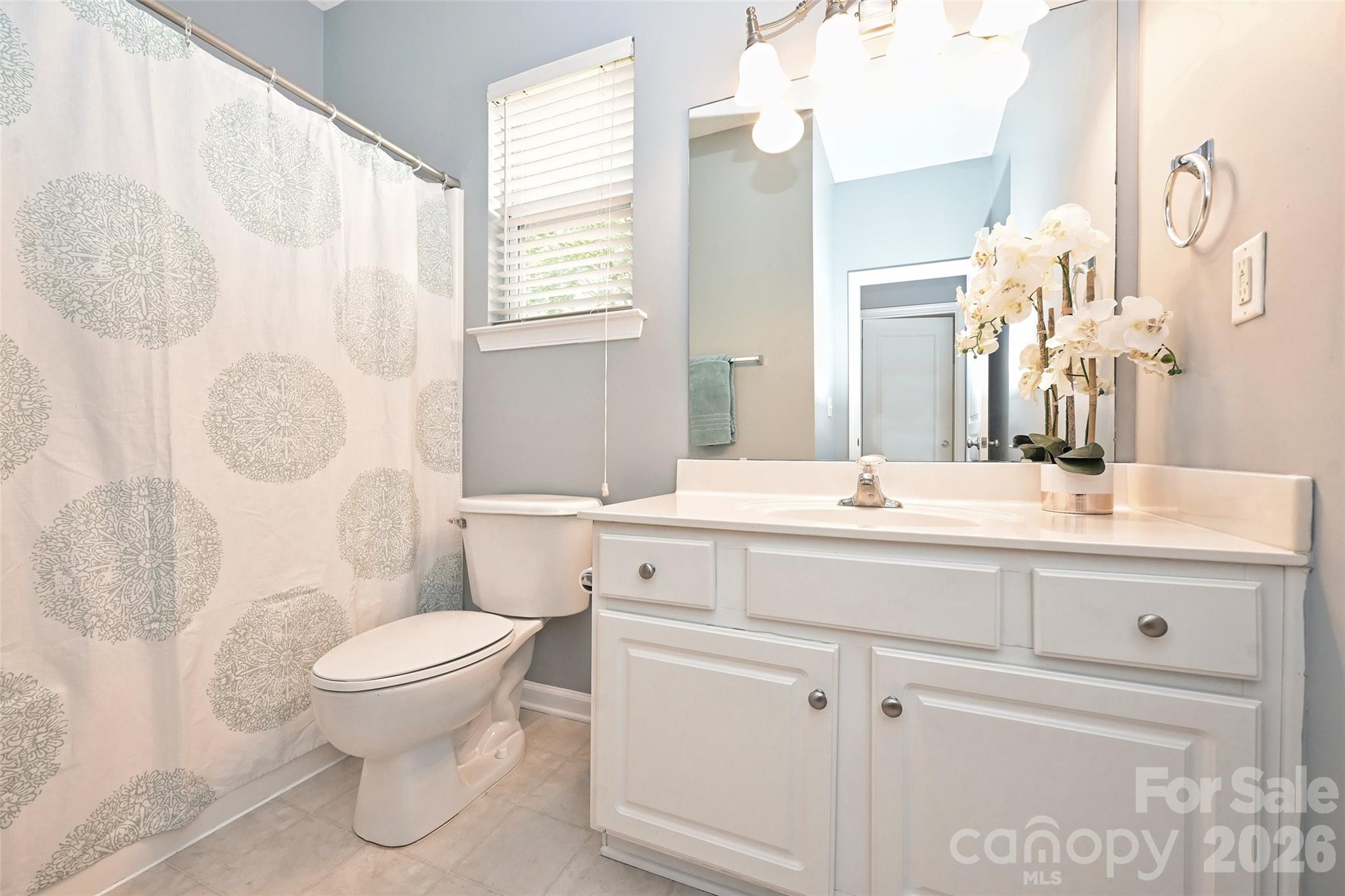 1549 Hammond Drive — Matthews
