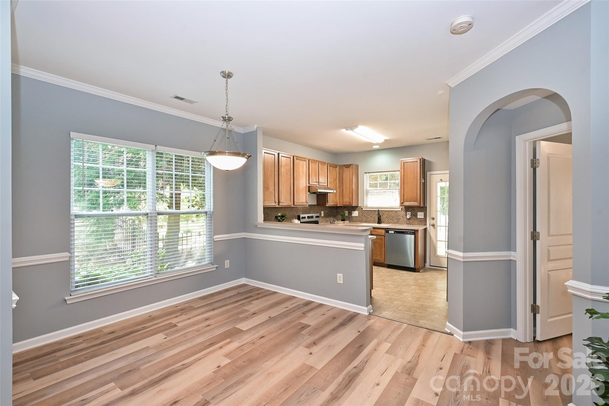 1549 Hammond Drive — Matthews
