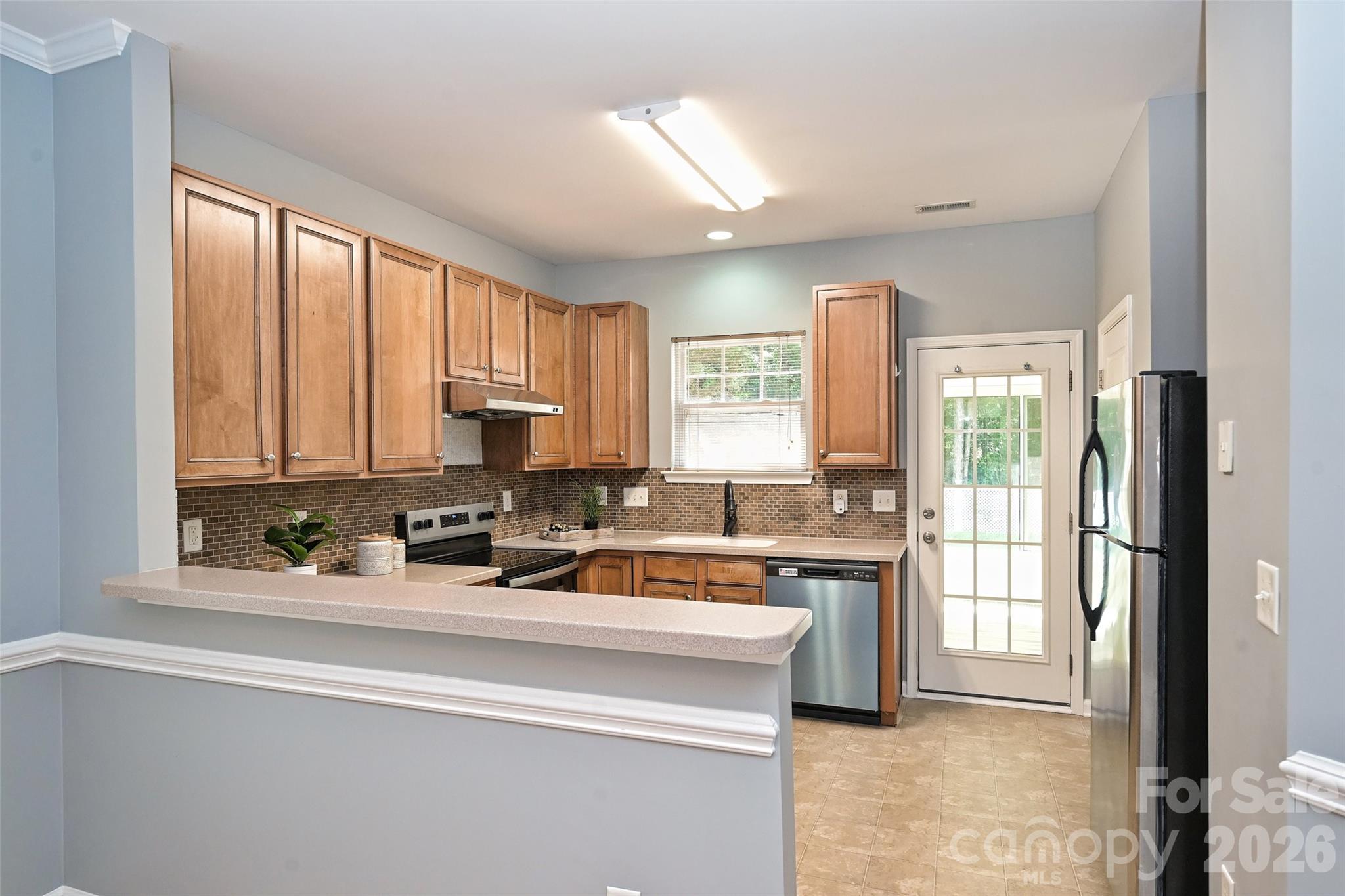 1549 Hammond Drive — Matthews