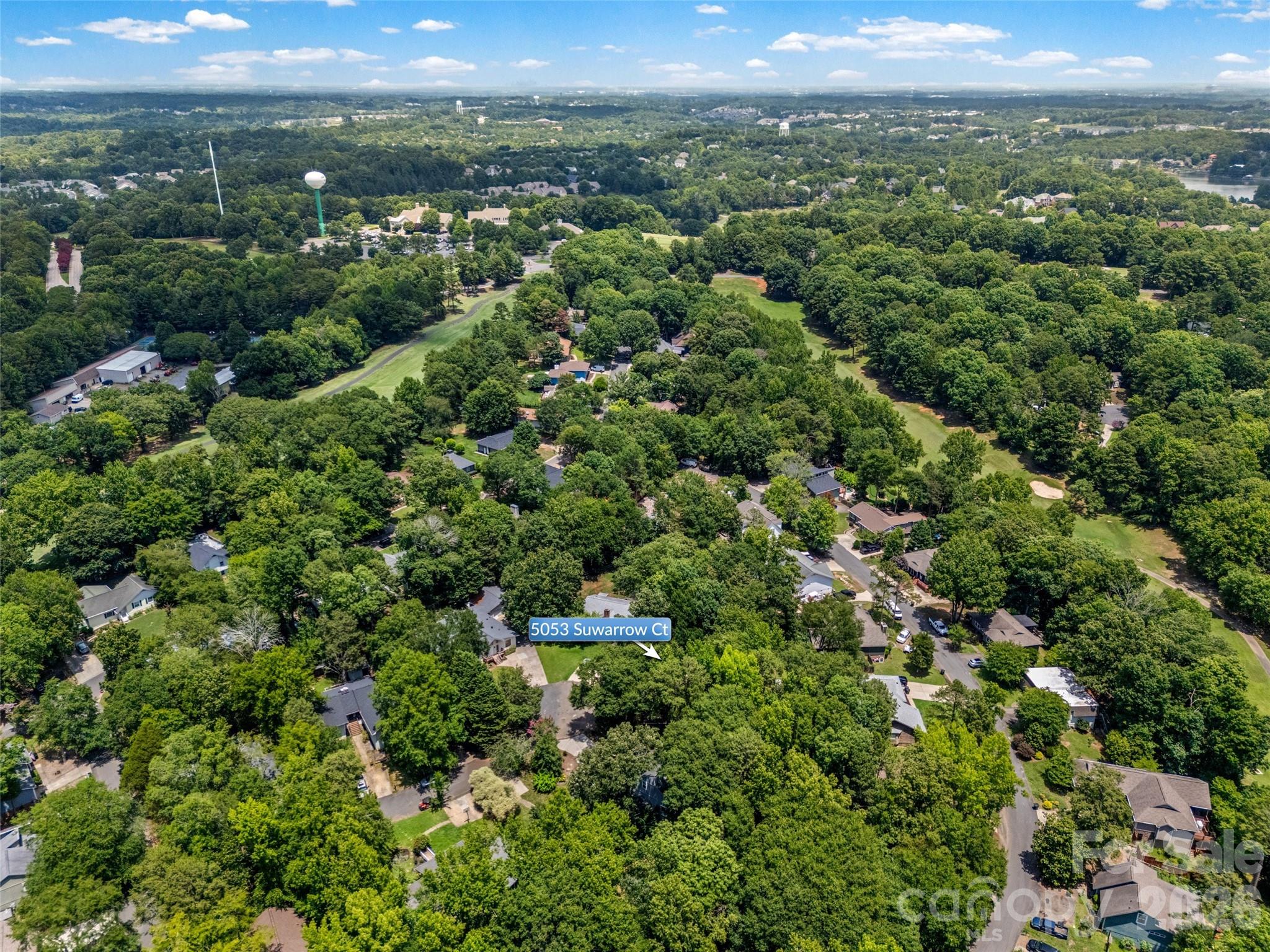 5053 Suwarrow Court — Tega Cay