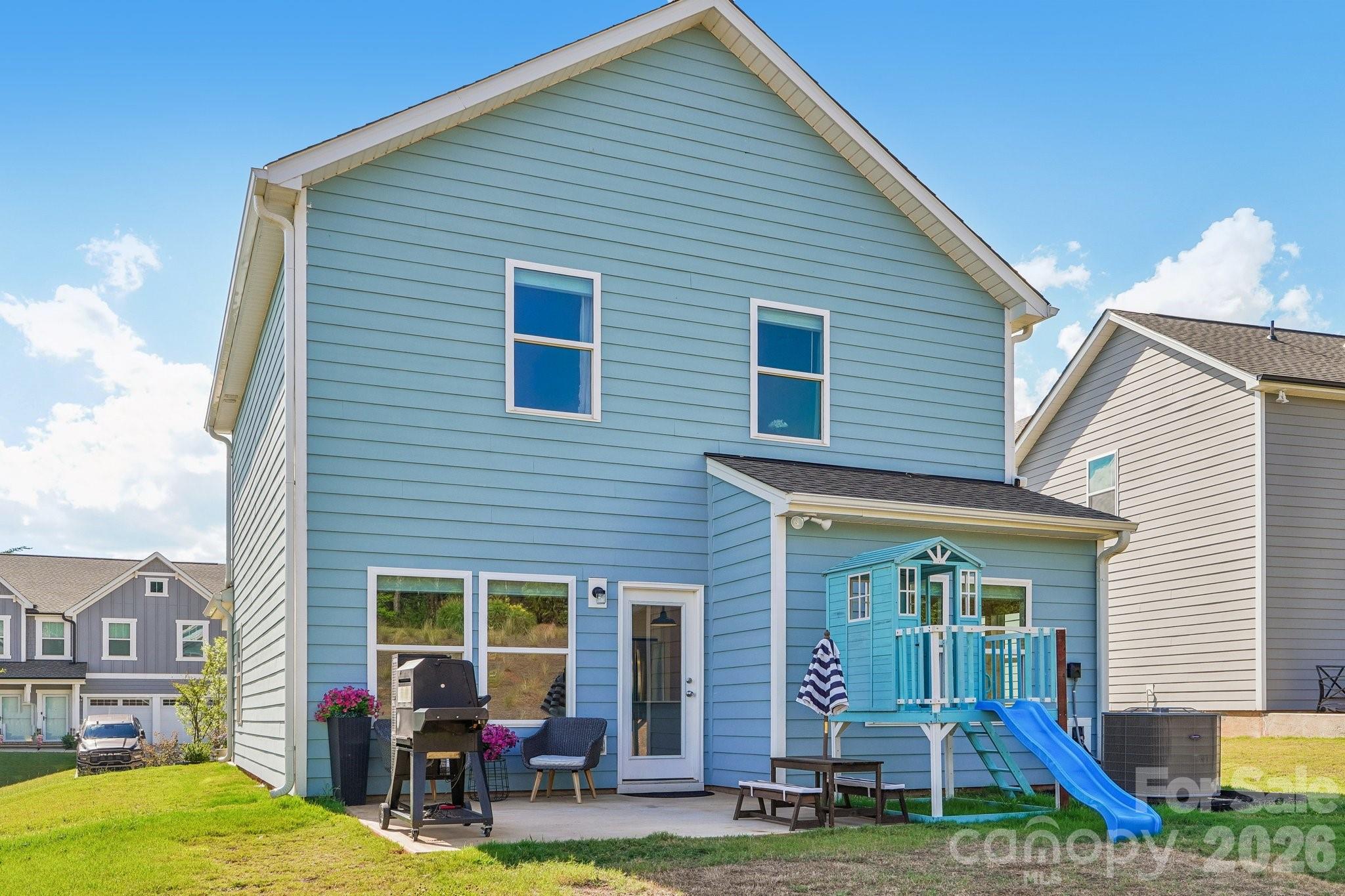 24064 Sailfish Drive — Lancaster