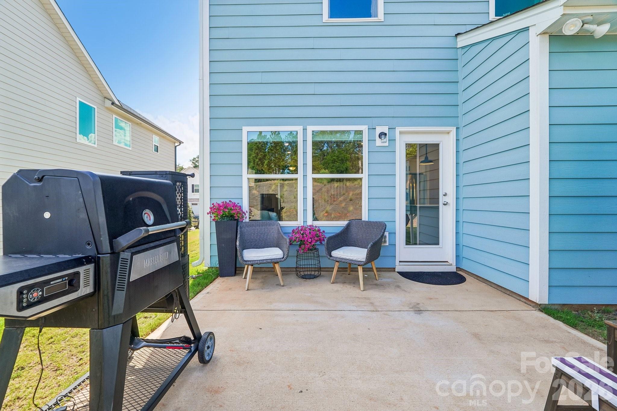 24064 Sailfish Drive — Lancaster