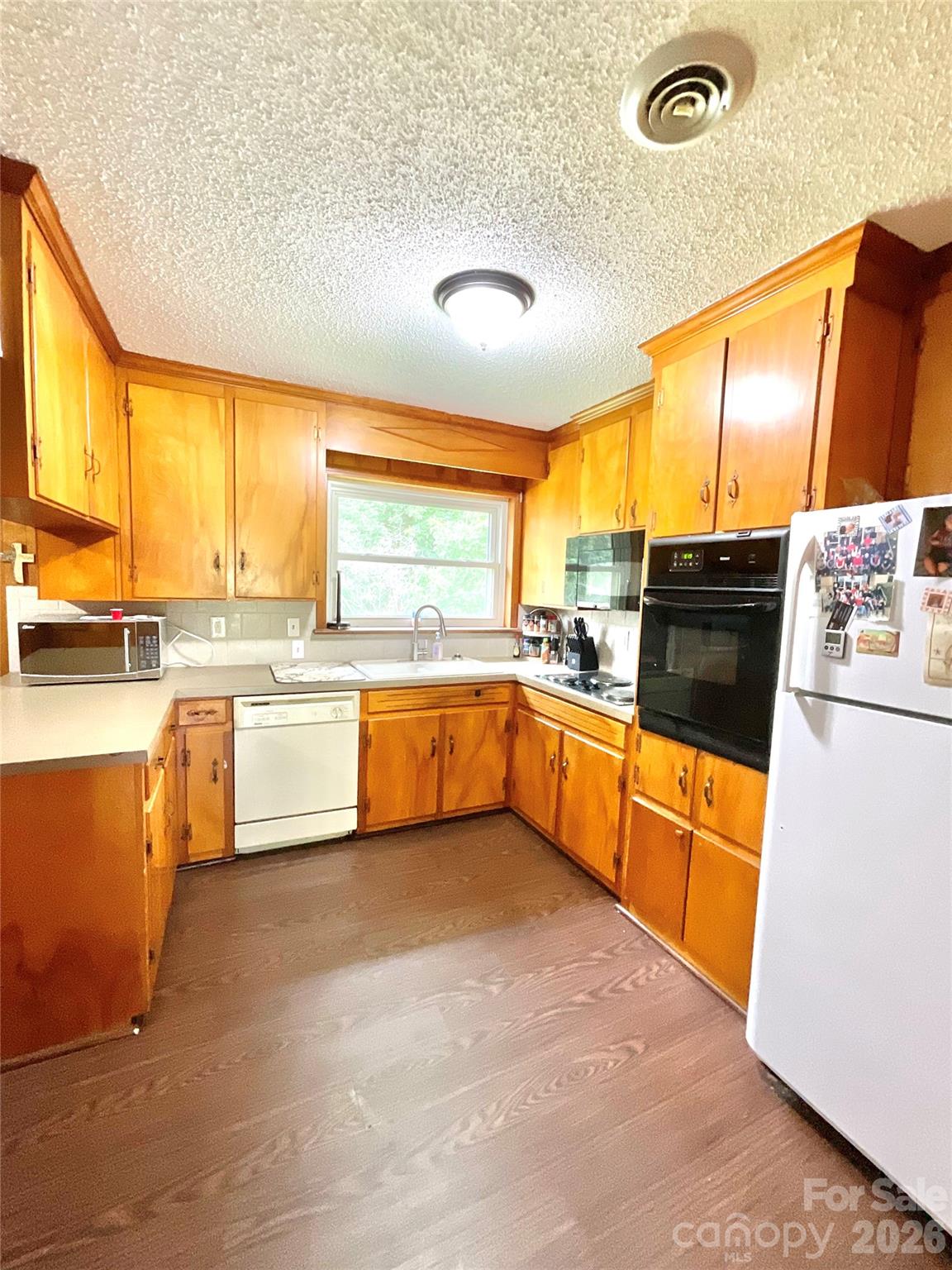 613 Shue Road — China Grove