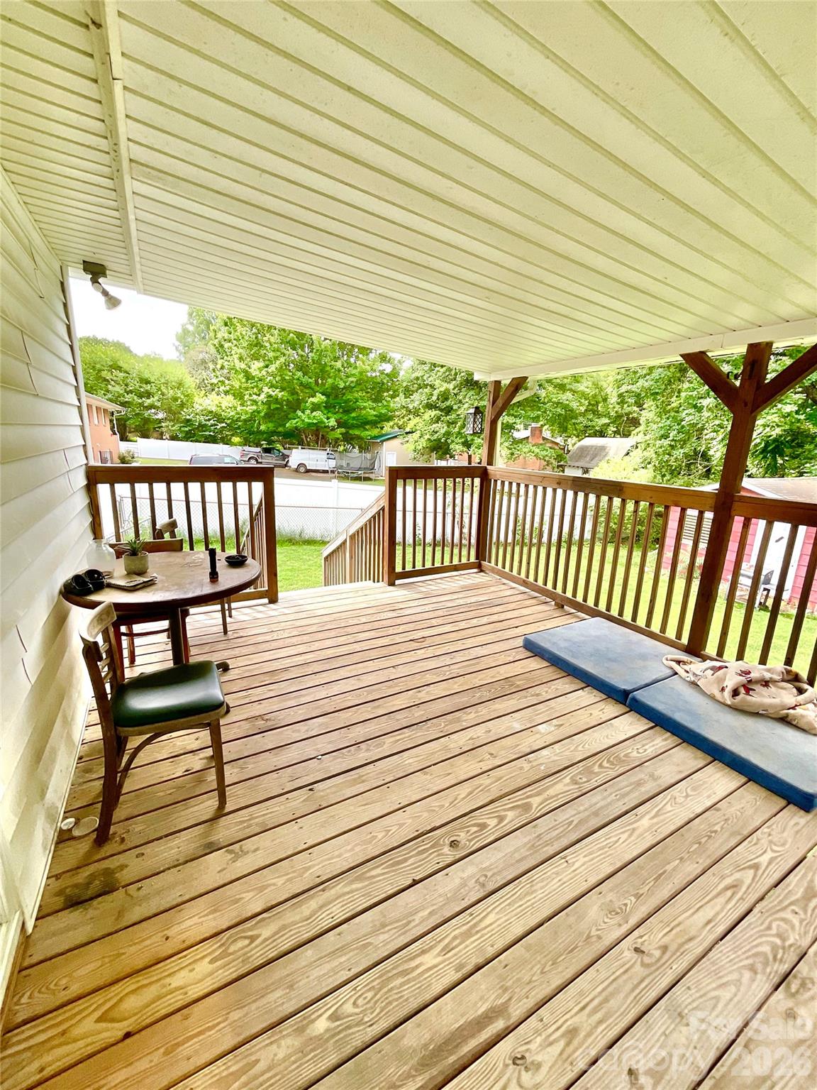 613 Shue Road — China Grove