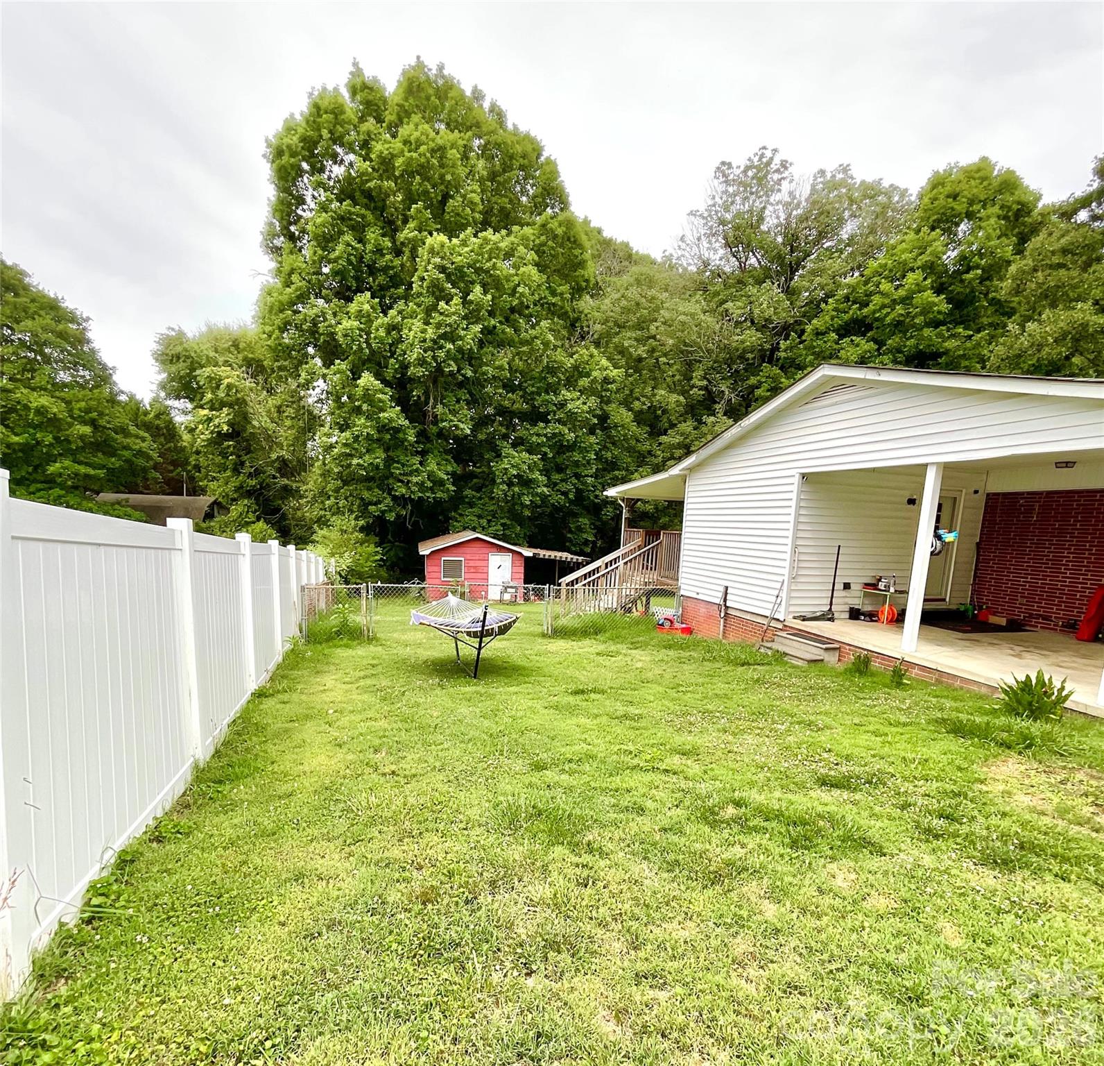 613 Shue Road — China Grove