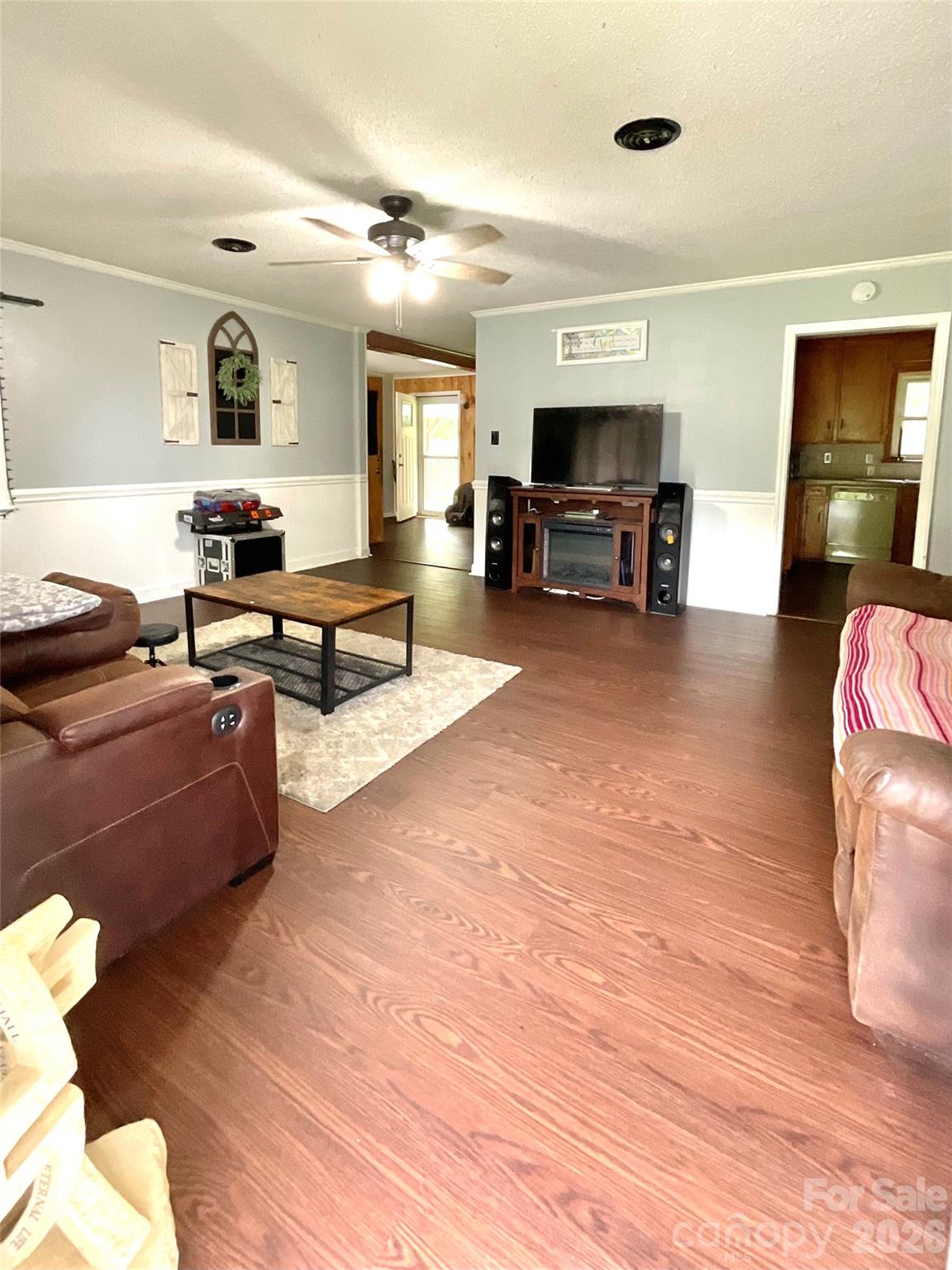 613 Shue Road — China Grove