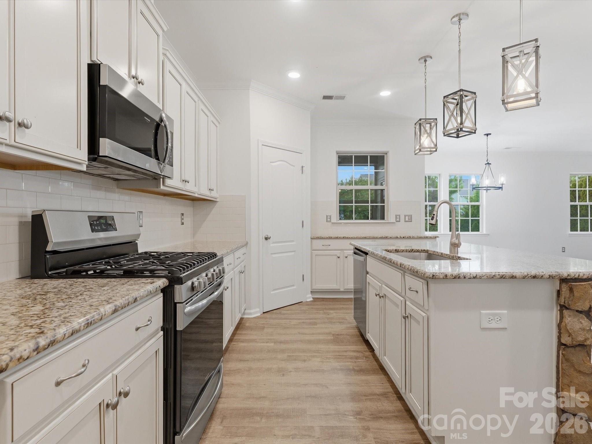 1049 Bannister Road — Waxhaw