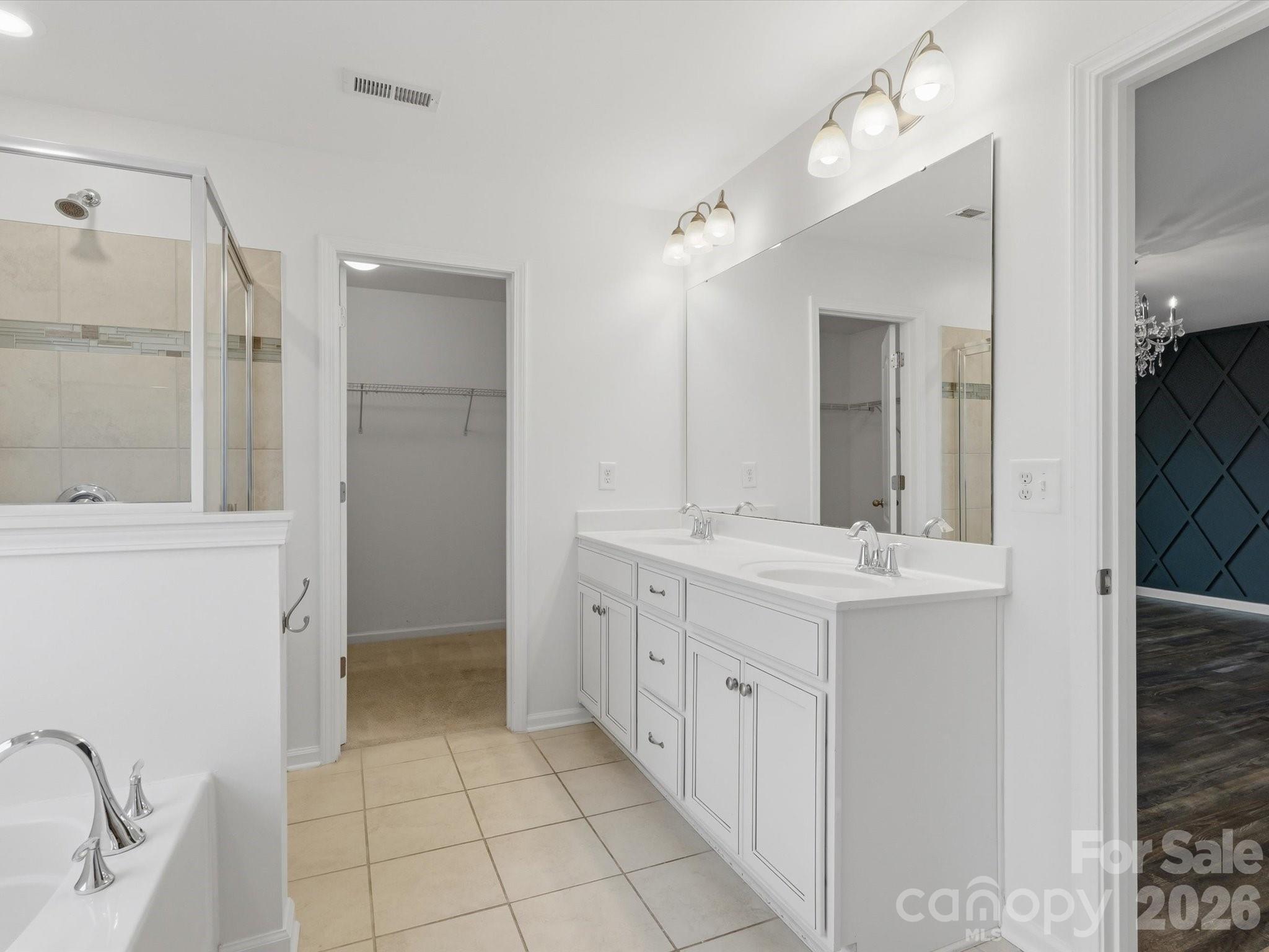 1049 Bannister Road — Waxhaw
