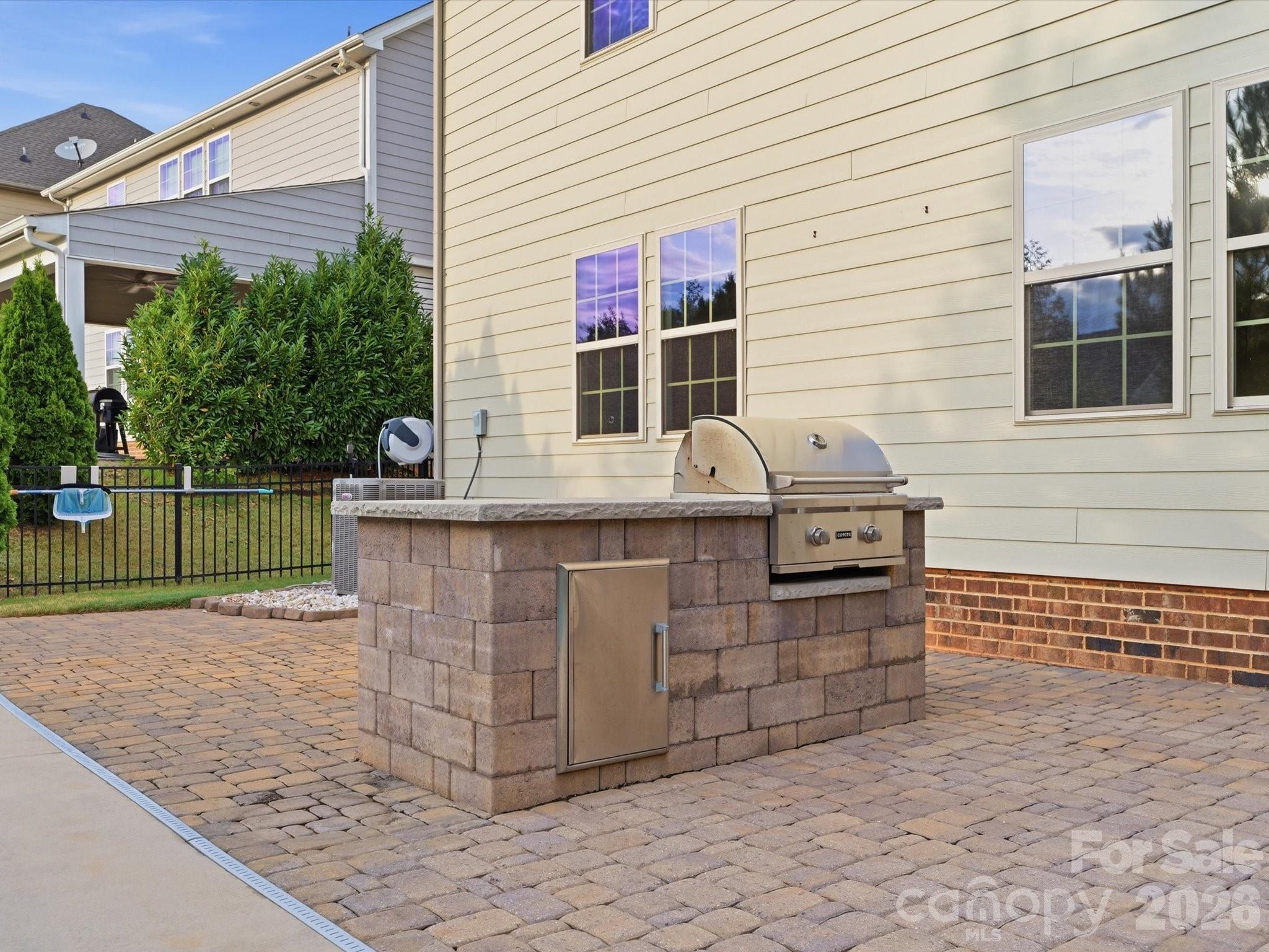 1049 Bannister Road — Waxhaw