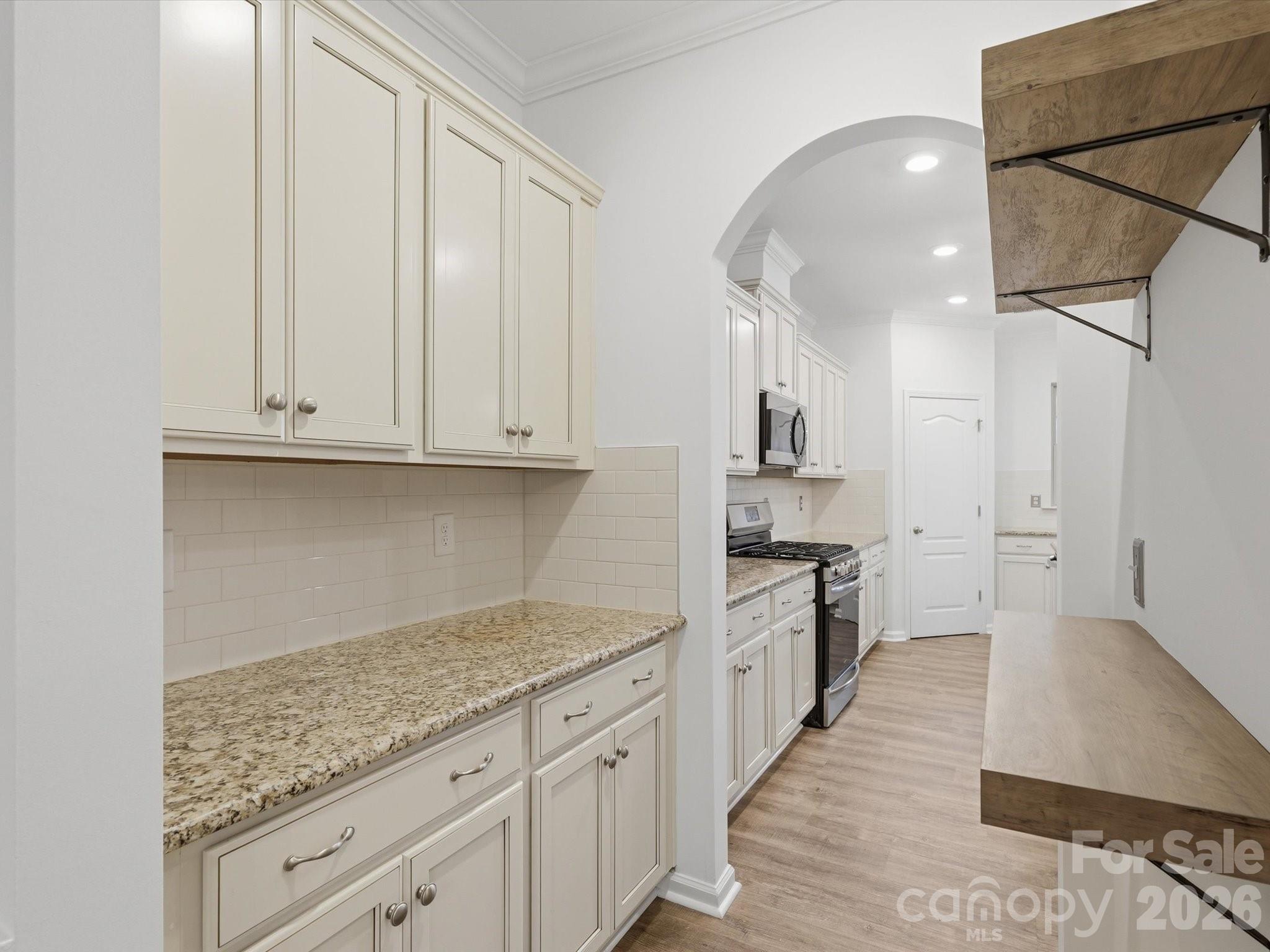 1049 Bannister Road — Waxhaw