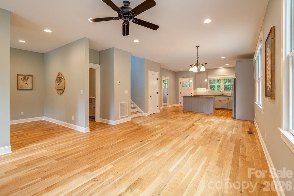 18 Wildwood Park Drive — Weaverville
