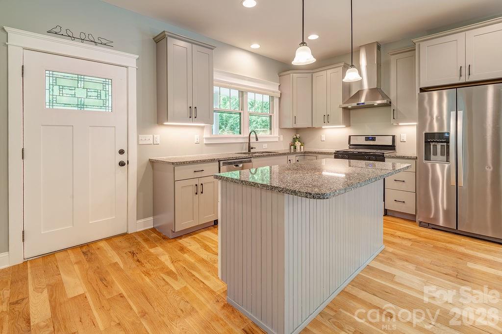 18 Wildwood Park Drive — Weaverville