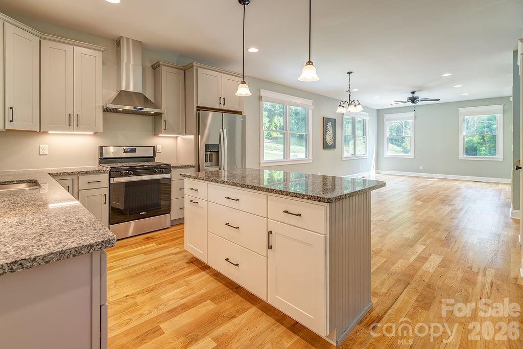 18 Wildwood Park Drive — Weaverville
