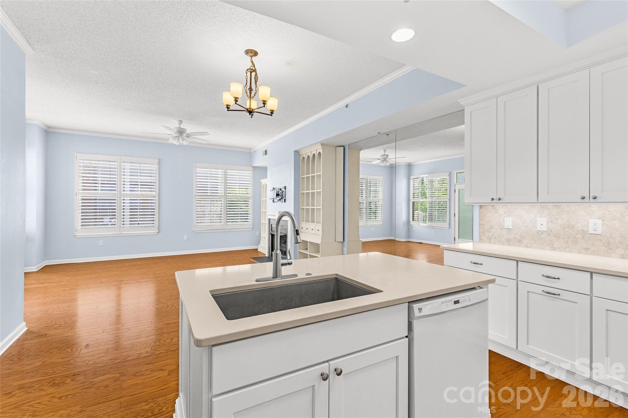 405 W 7th Street — Charlotte