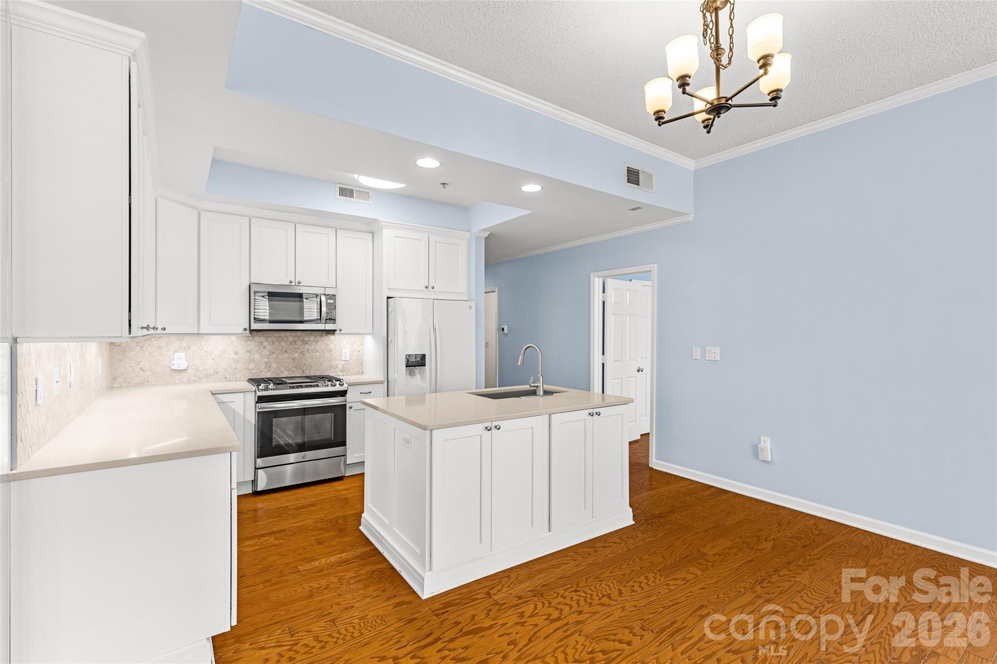 405 W 7th Street — Charlotte