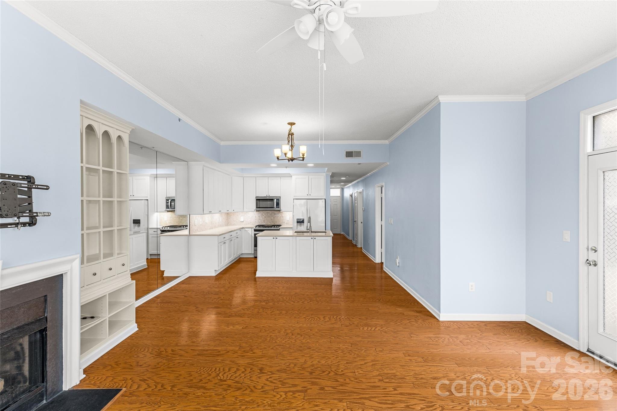 405 W 7th Street — Charlotte