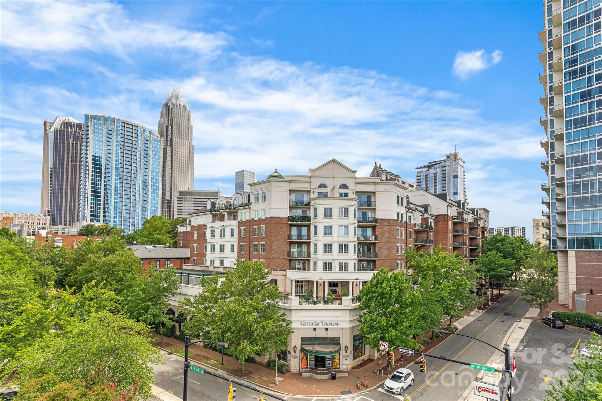 405 W 7th Street — Charlotte