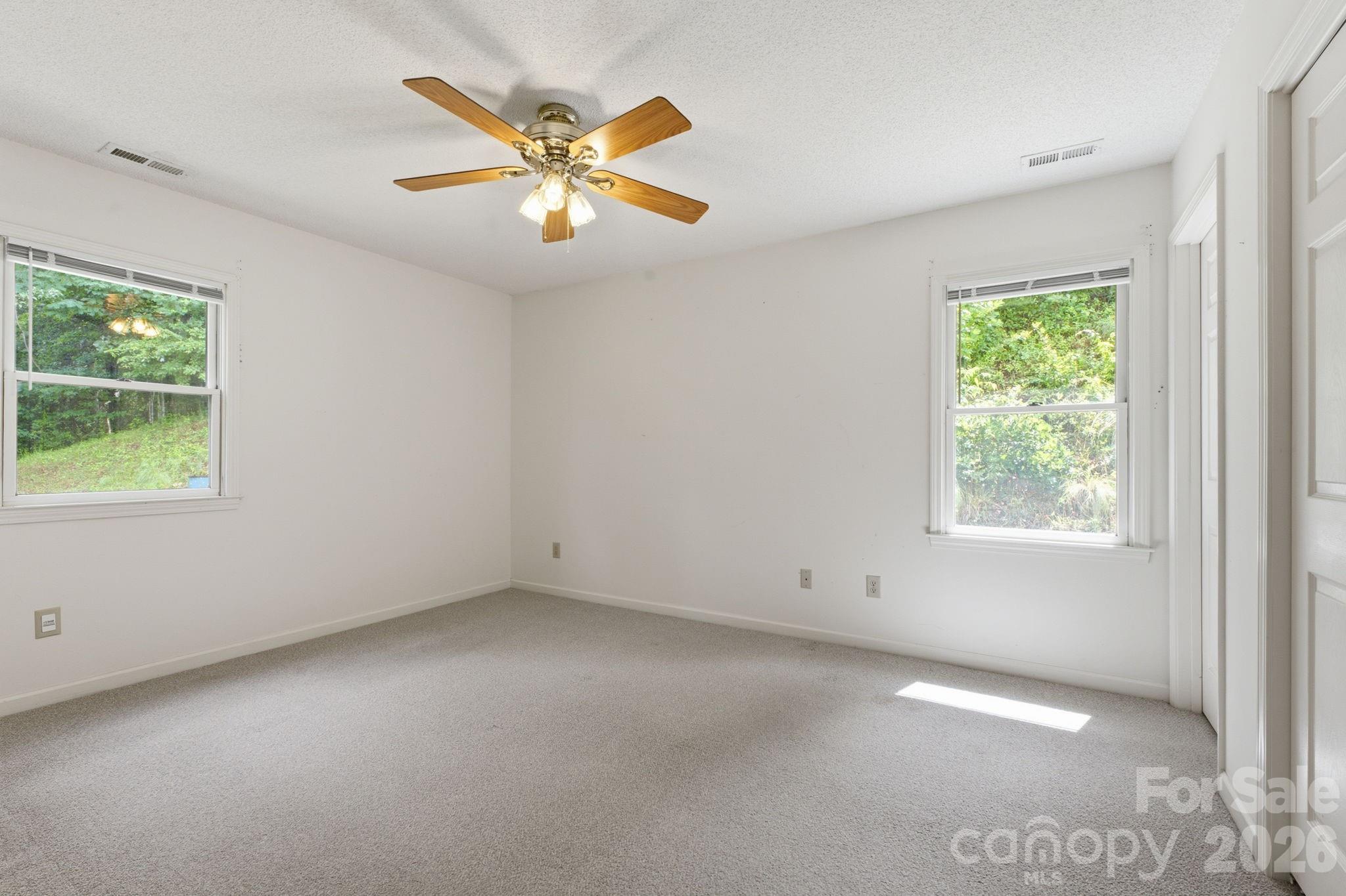43 Willdee Way — Sylva