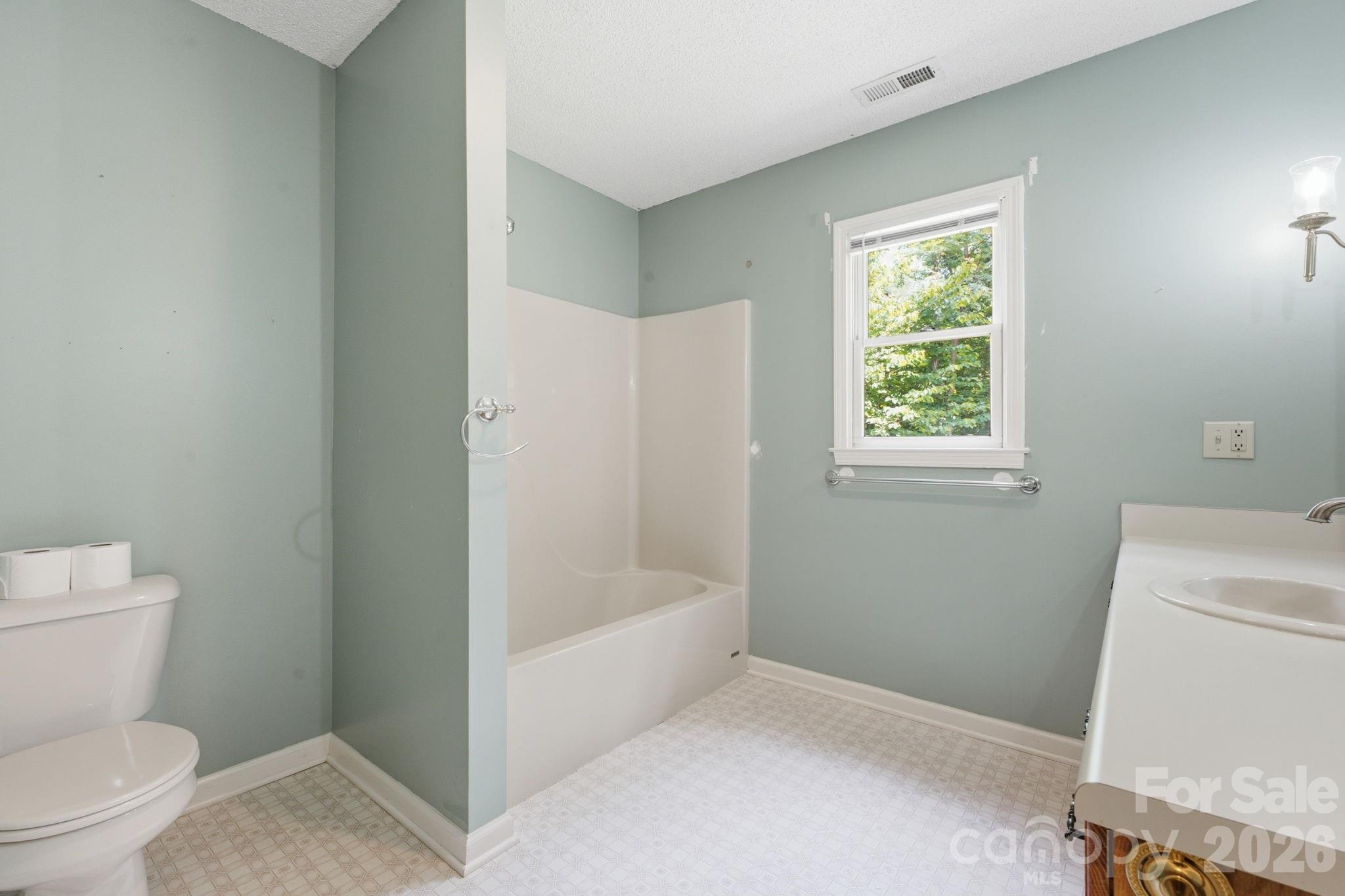 43 Willdee Way — Sylva