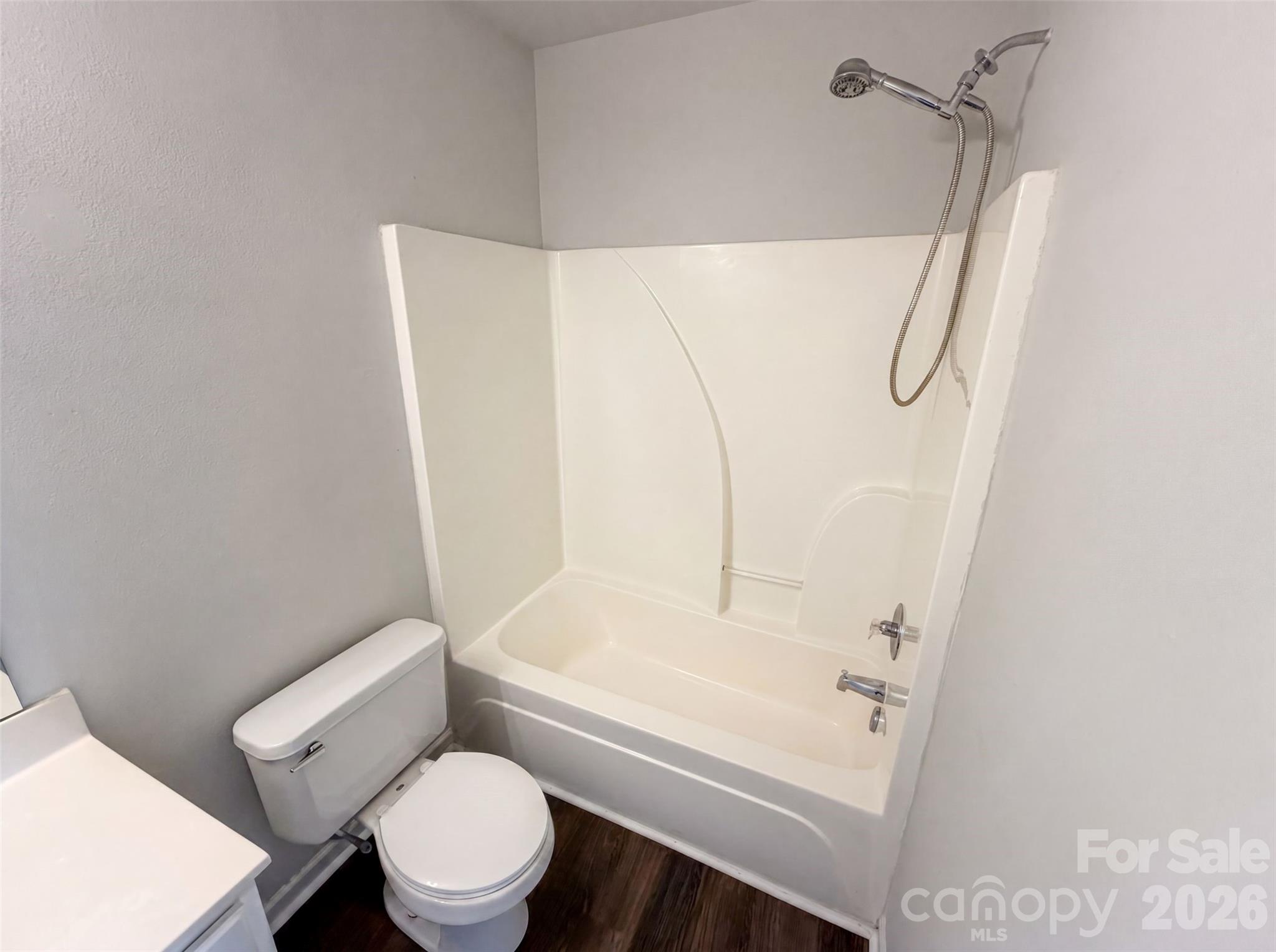 3831 Mohawk Court — Charlotte