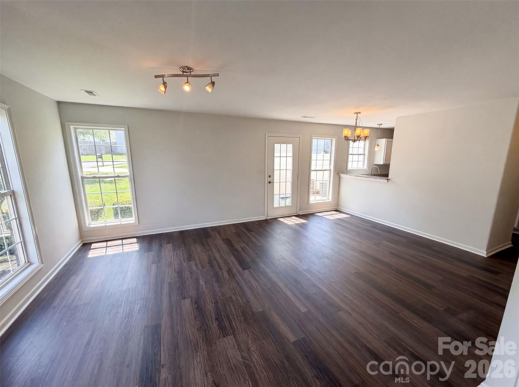 3831 Mohawk Court — Charlotte