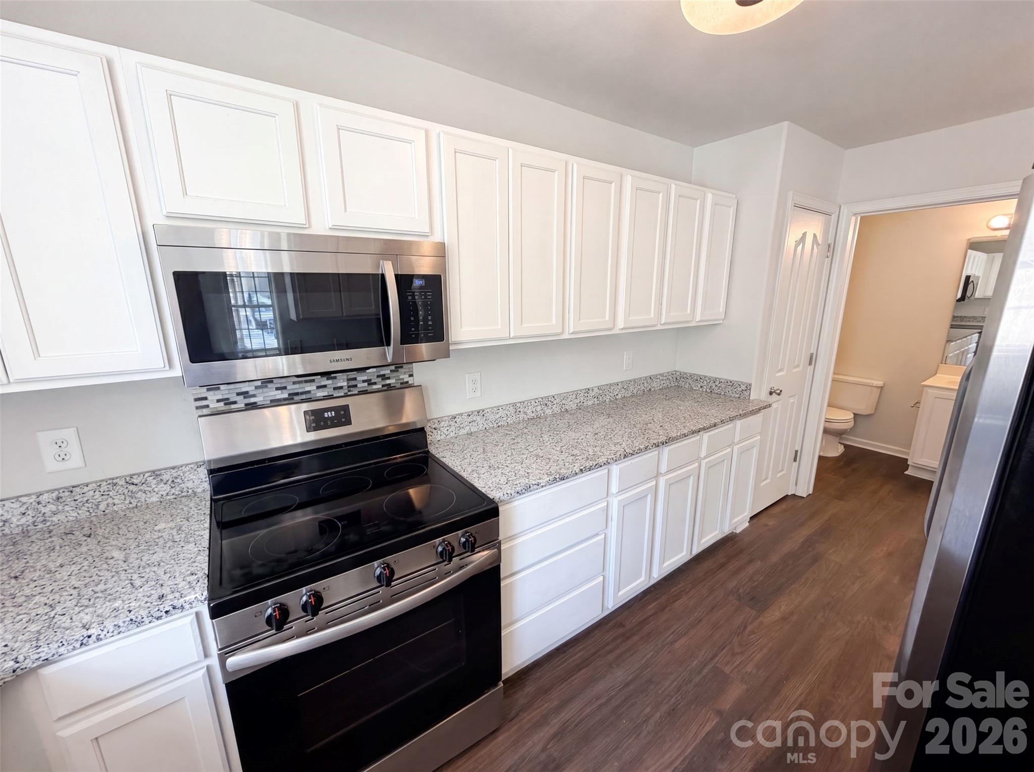 3831 Mohawk Court — Charlotte