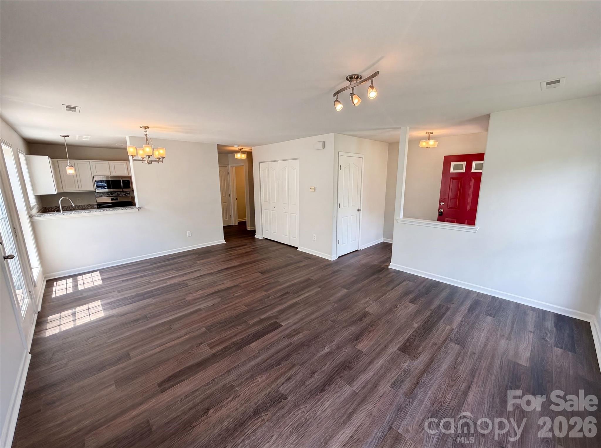 3831 Mohawk Court — Charlotte
