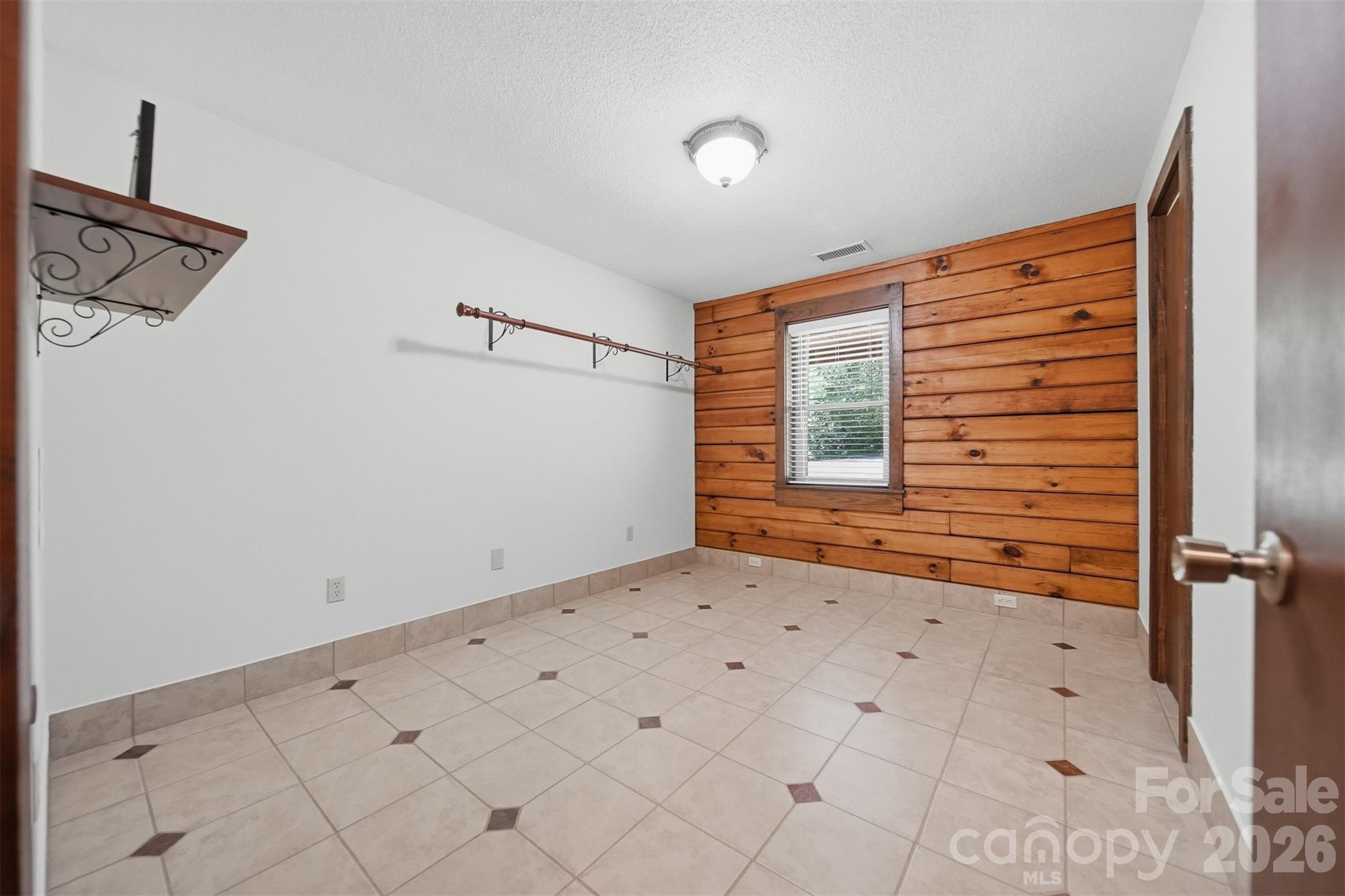 8365 White Pine Circle — Connelly Springs