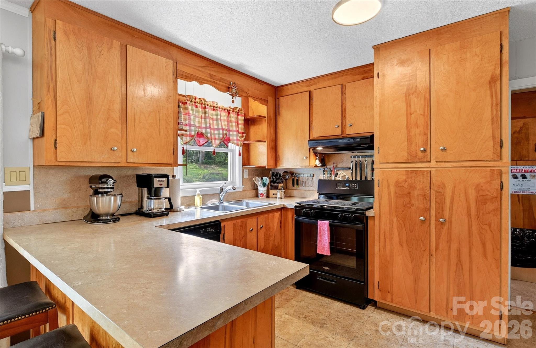 2355 Tatertown Loop — Nebo