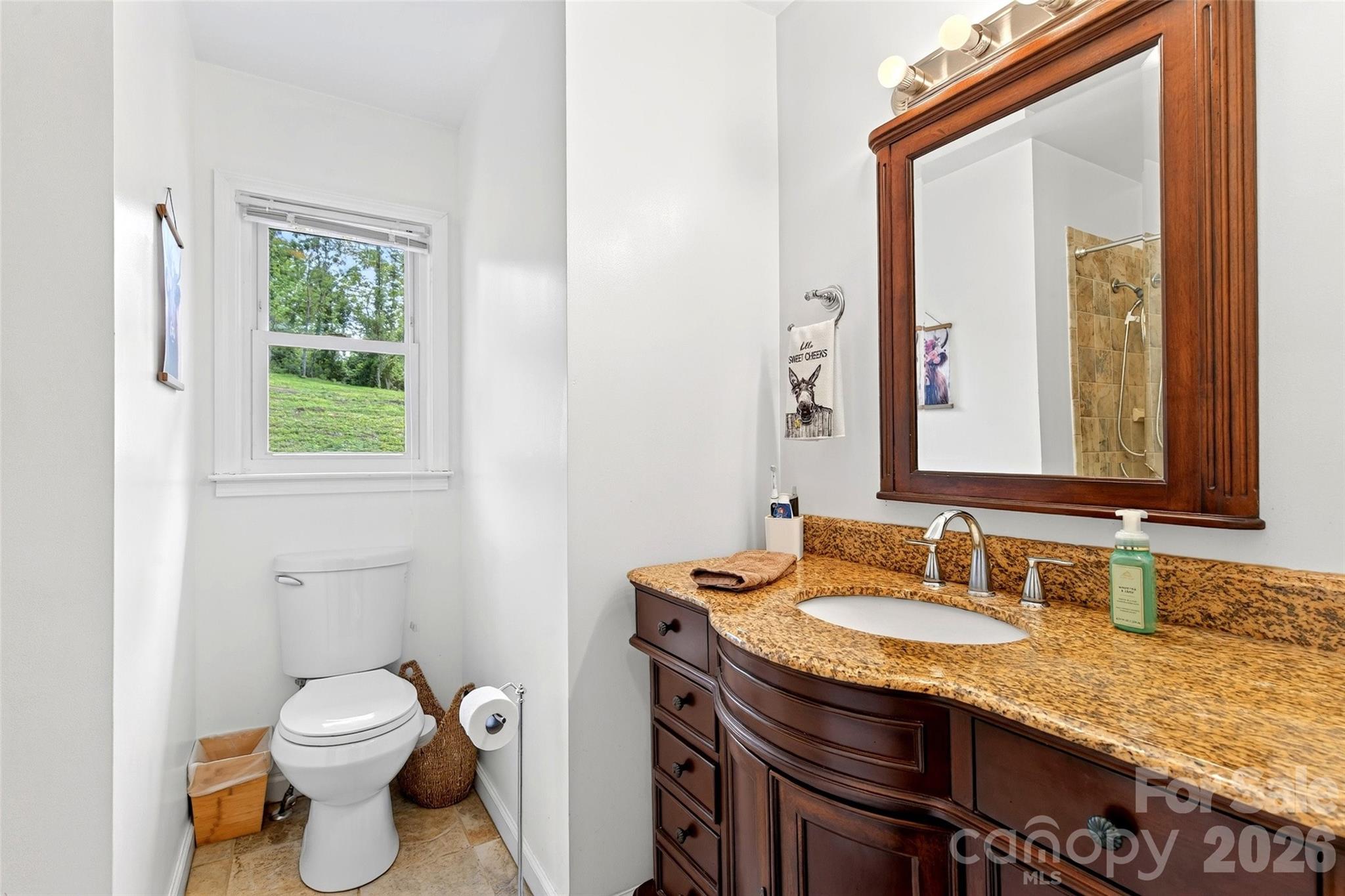 2355 Tatertown Loop — Nebo