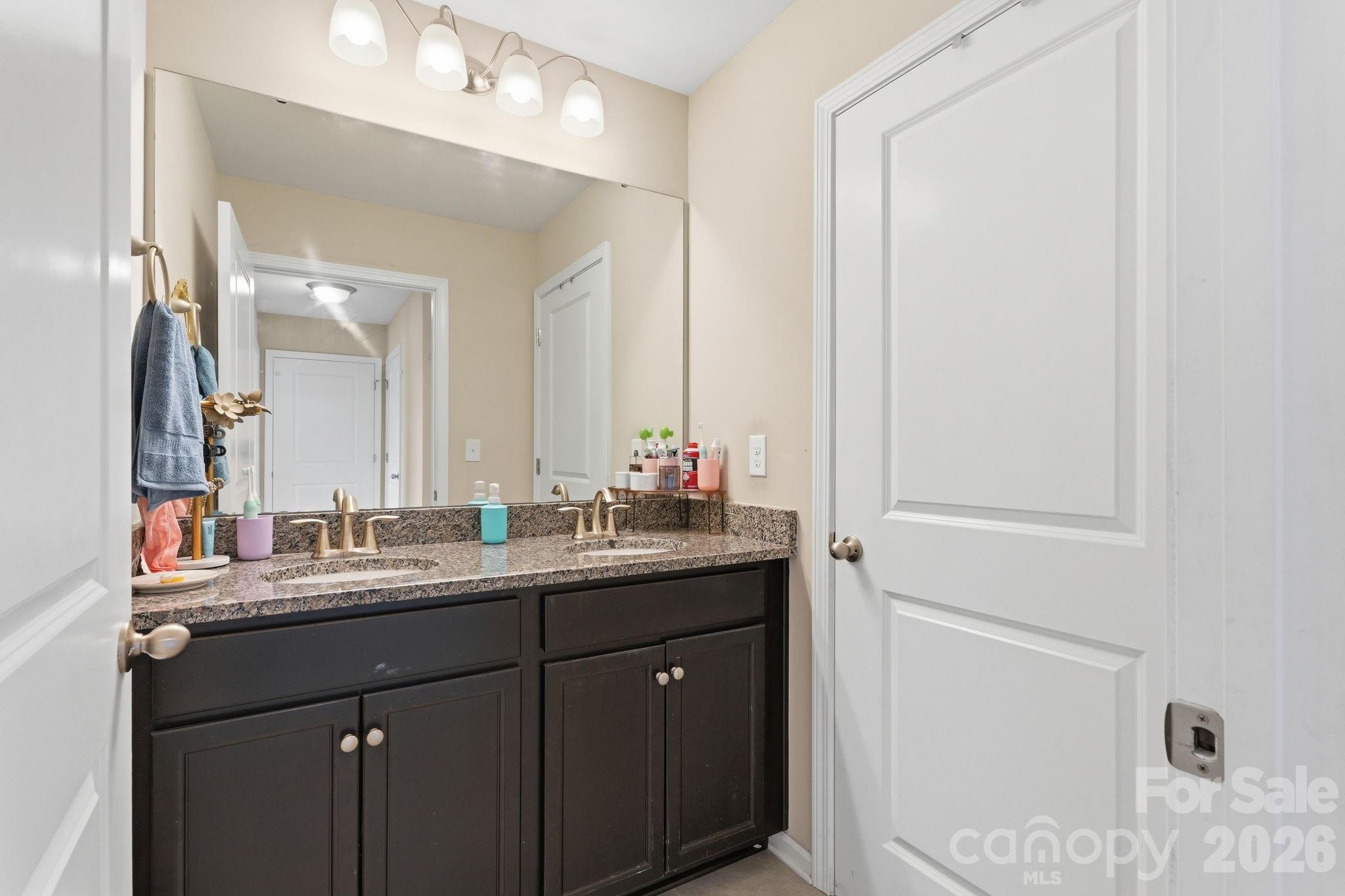 5069 Gribble Lane — Lancaster