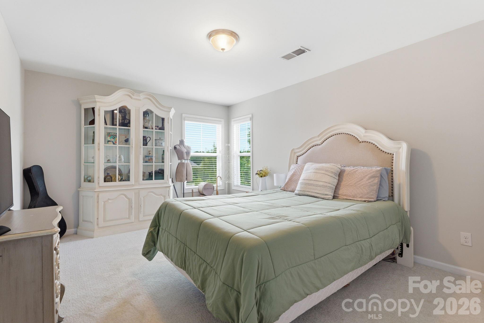5069 Gribble Lane — Lancaster