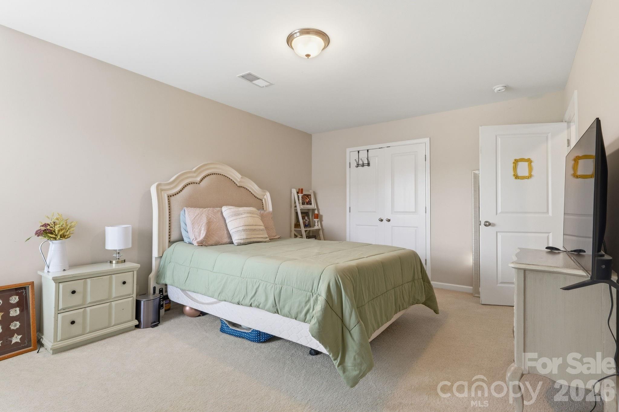 5069 Gribble Lane — Lancaster