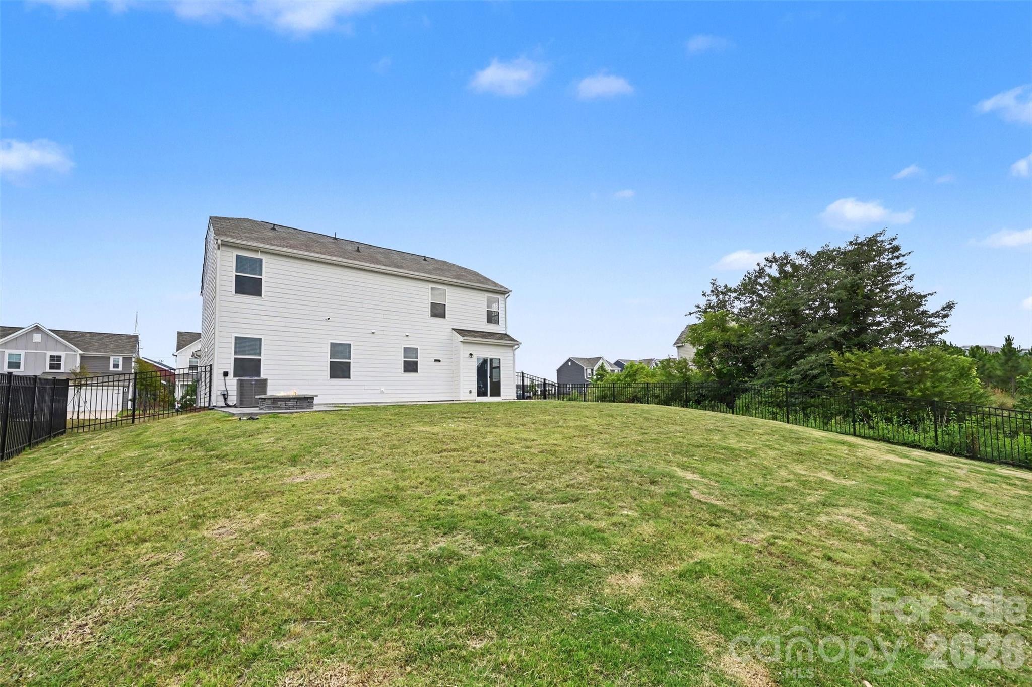 1448 Harleston Street — Indian Trail