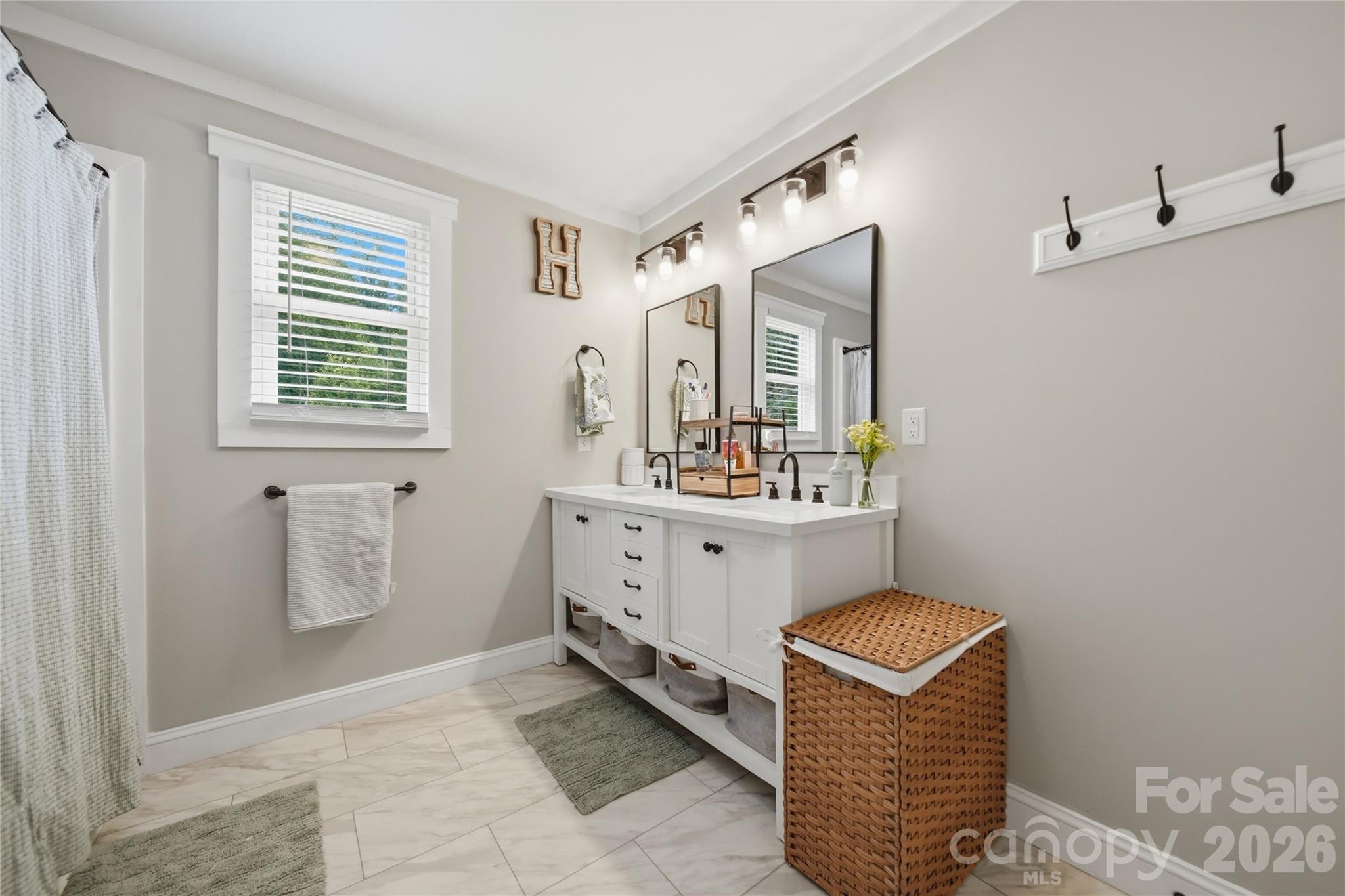 4710 Overland Road — Lenoir