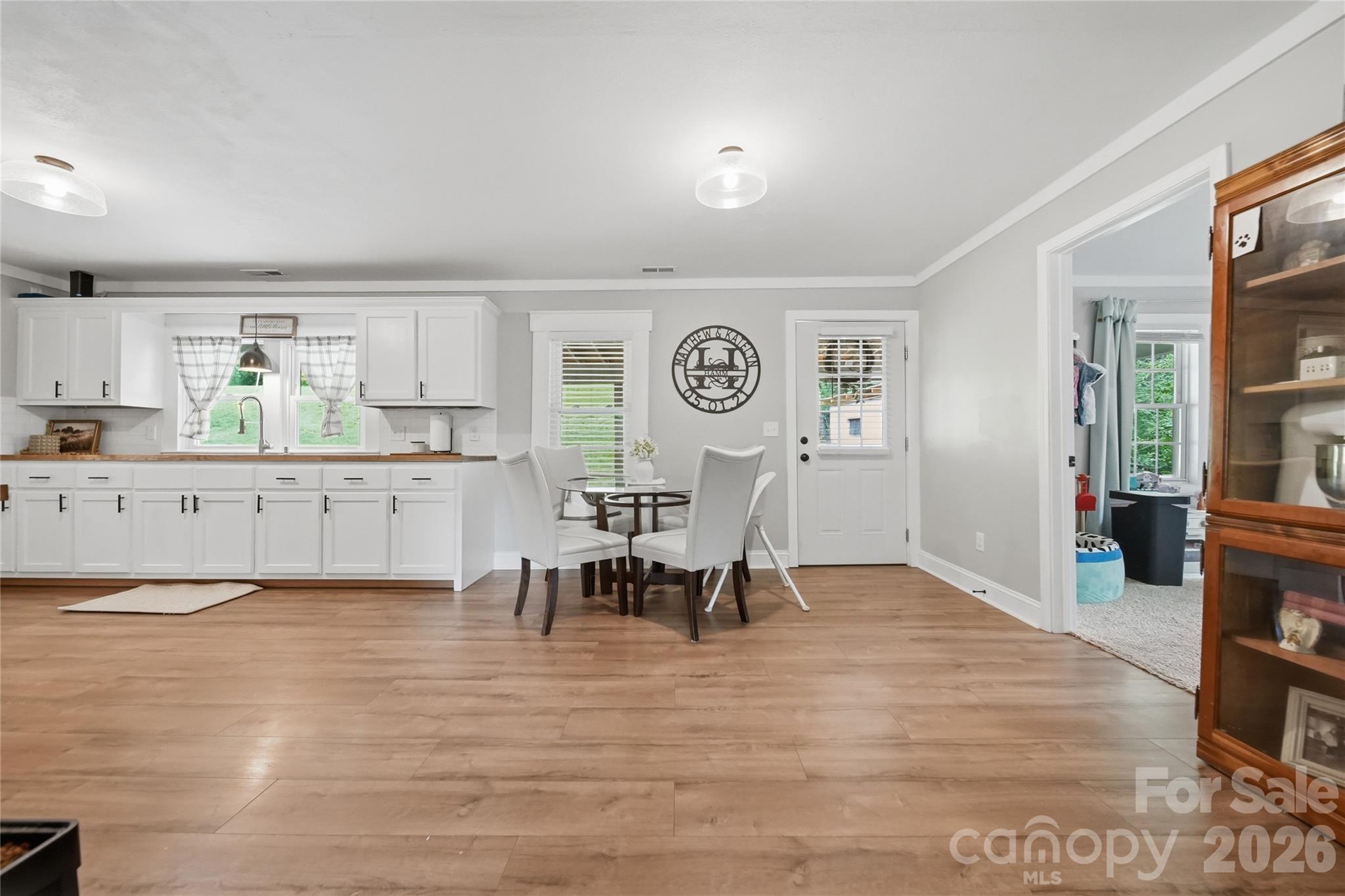 4710 Overland Road — Lenoir