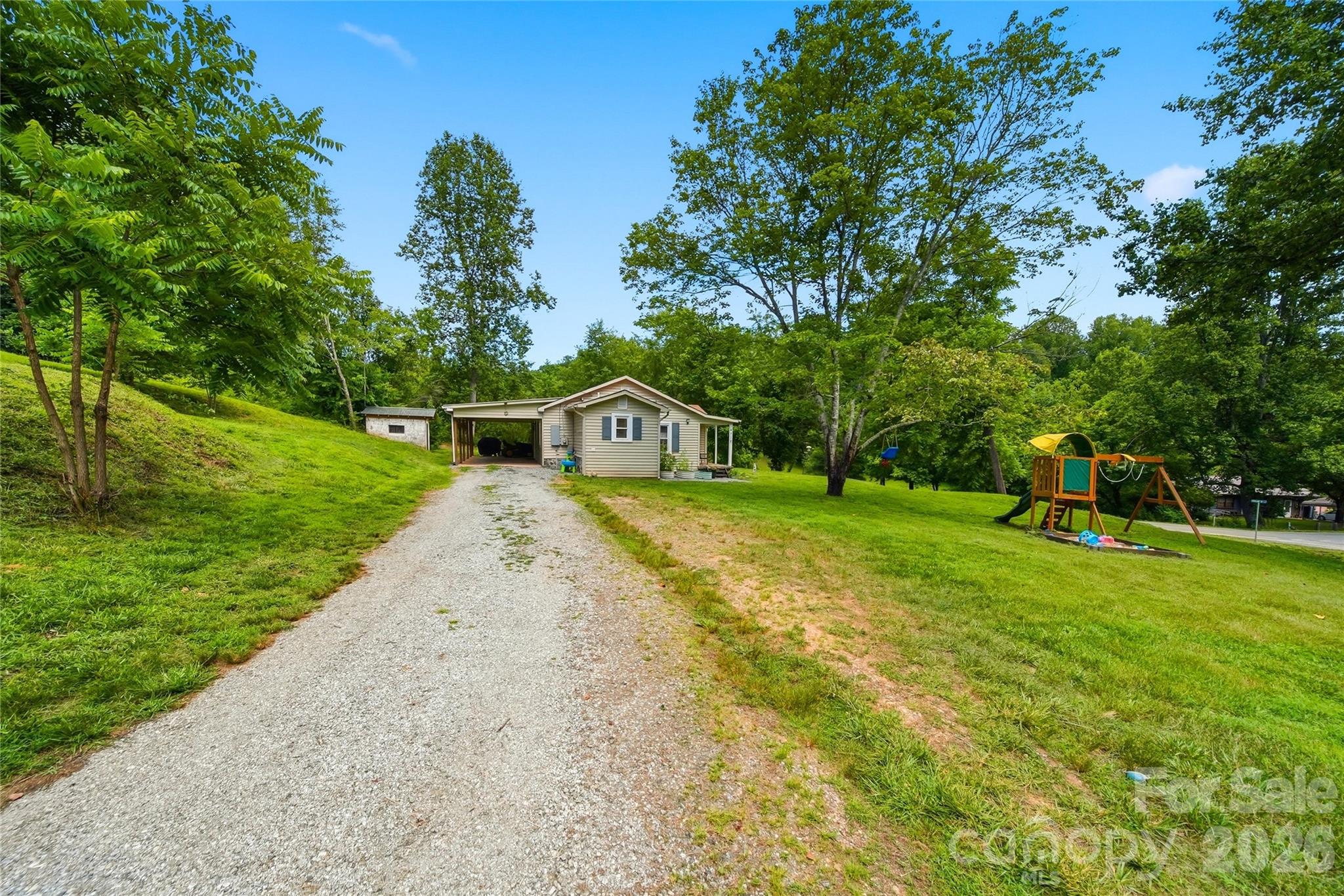 4710 Overland Road — Lenoir