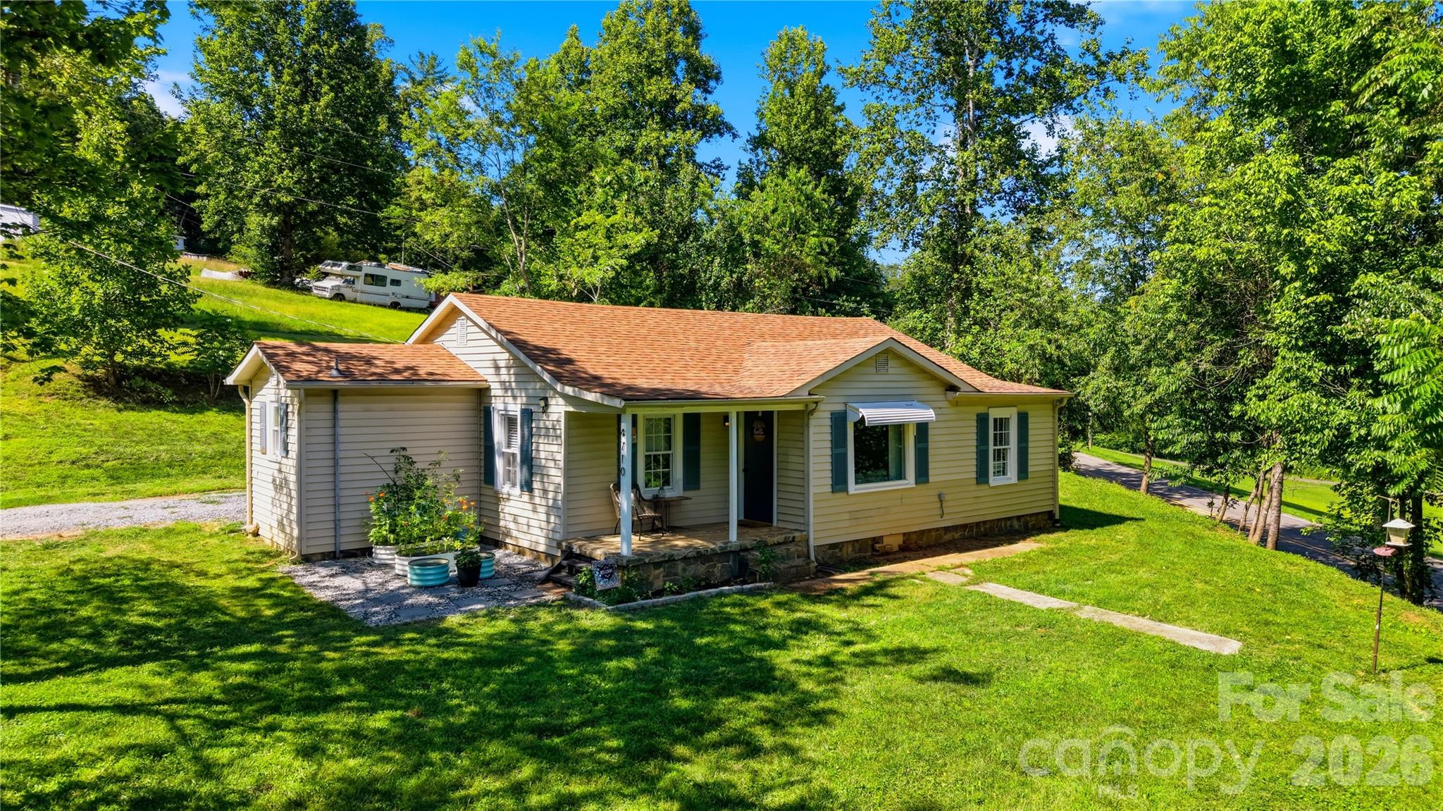 4710 Overland Road — Lenoir