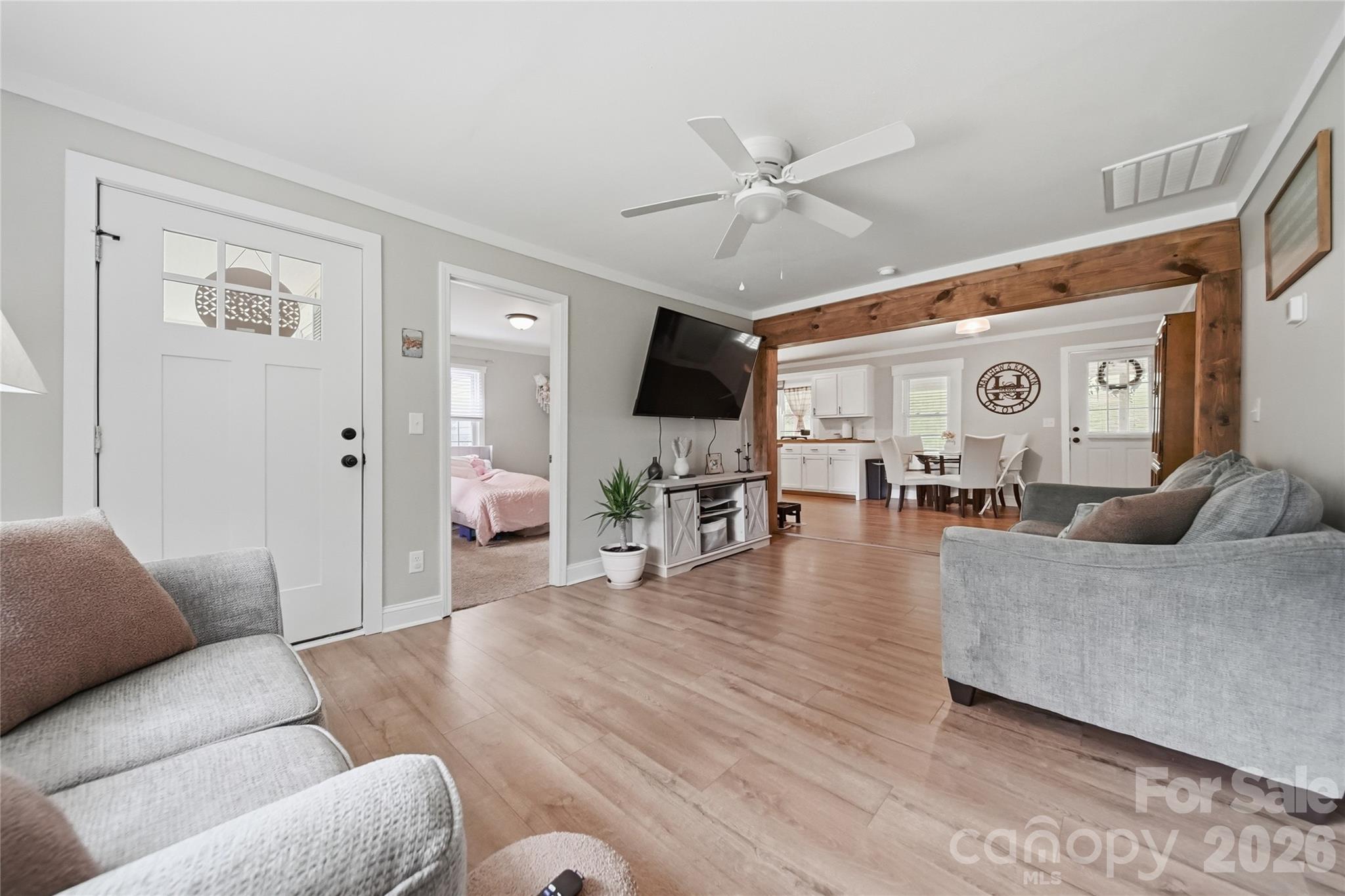4710 Overland Road — Lenoir