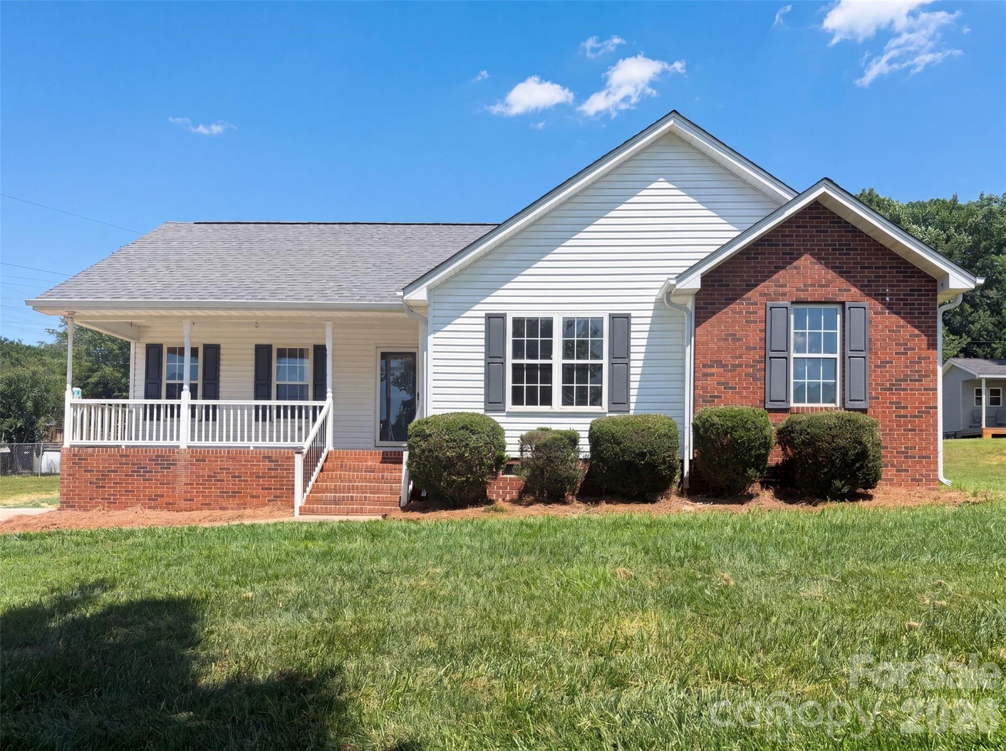 1011 Meagan Court — Bessemer City