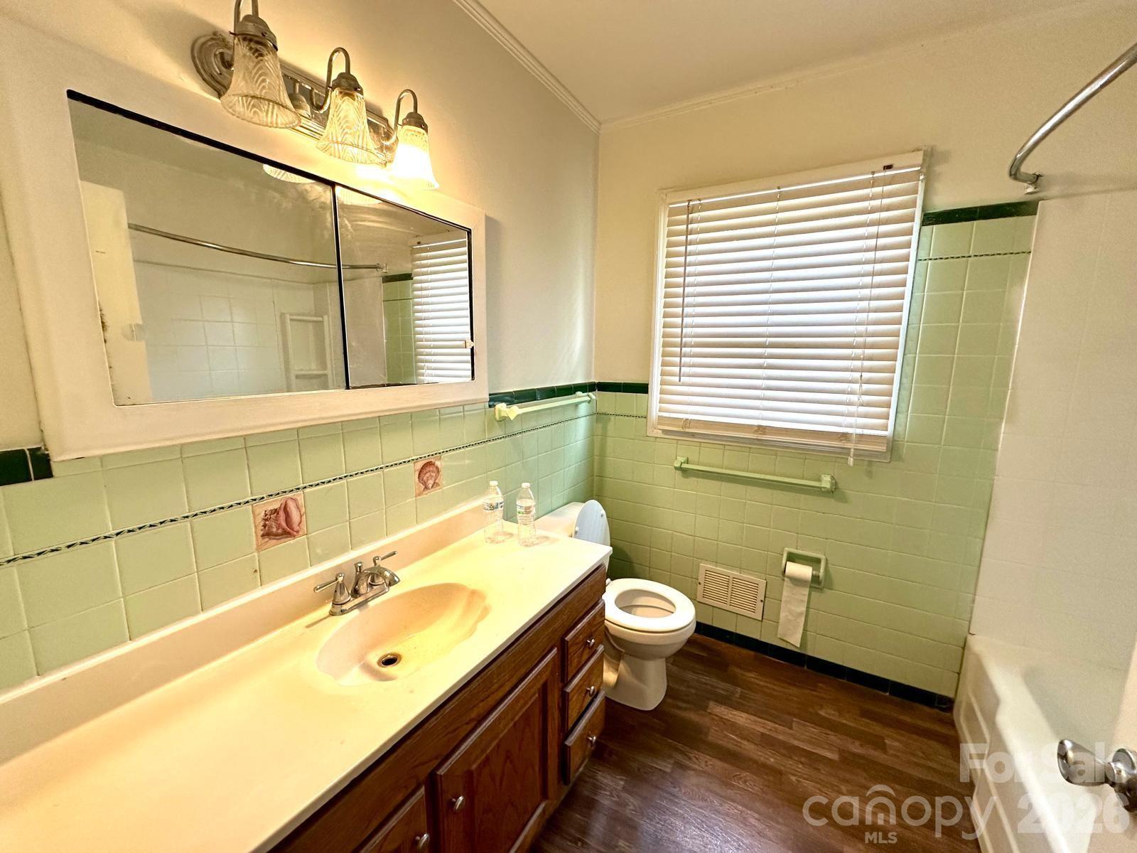1003 Robinhood Lane — Kannapolis